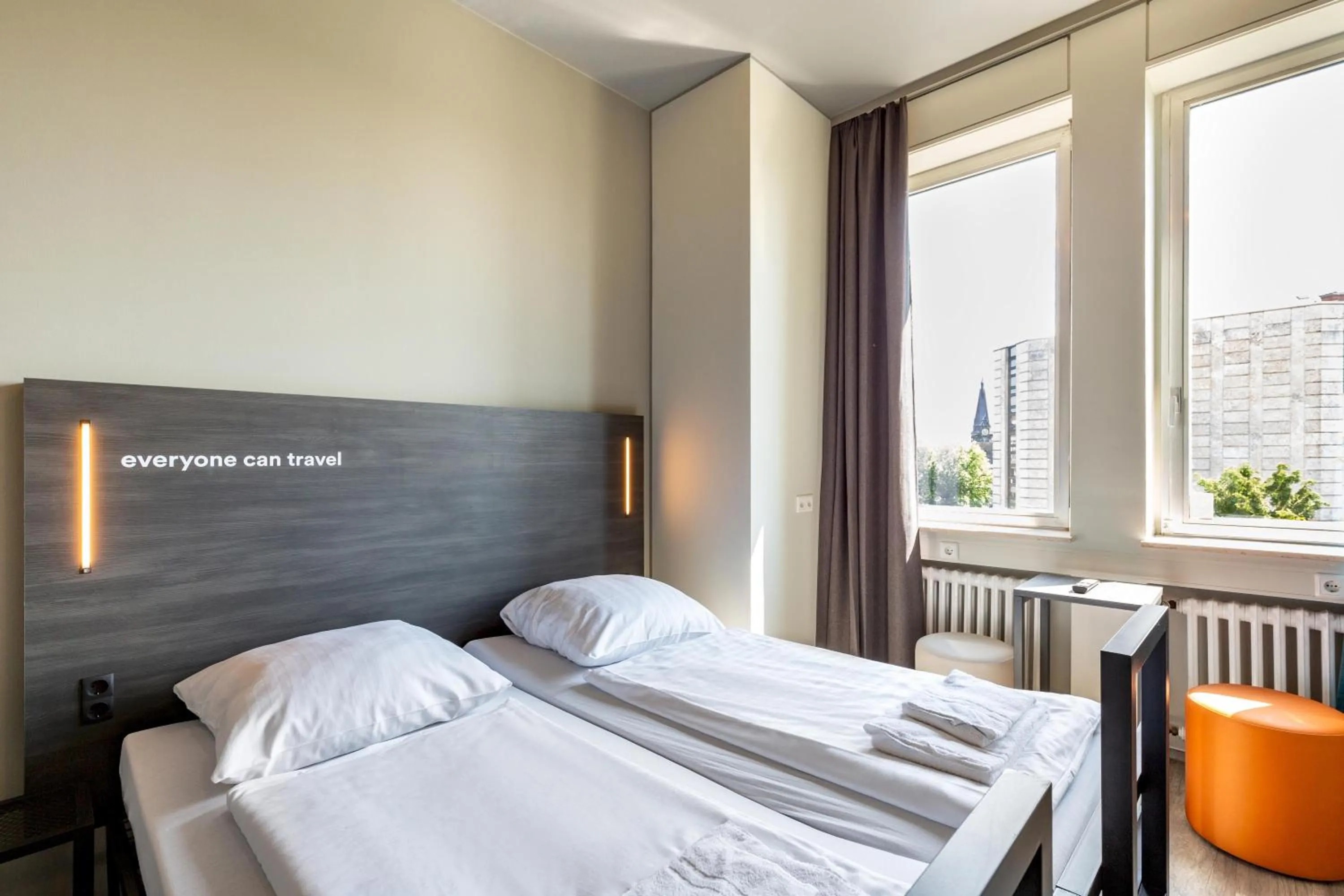 Twin Room in a&o Aachen Hauptbahnhof