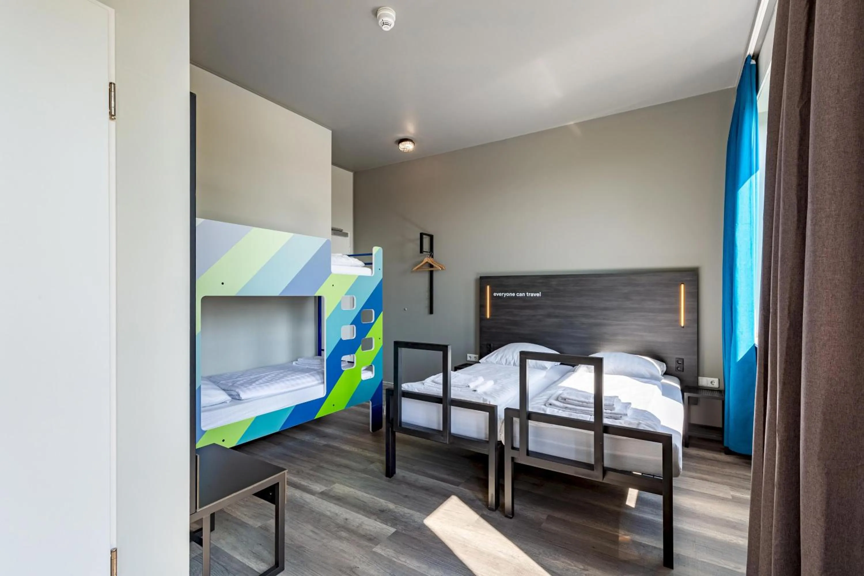 Family Room (2 Adults + 2 Children) in a&o Aachen Hauptbahnhof