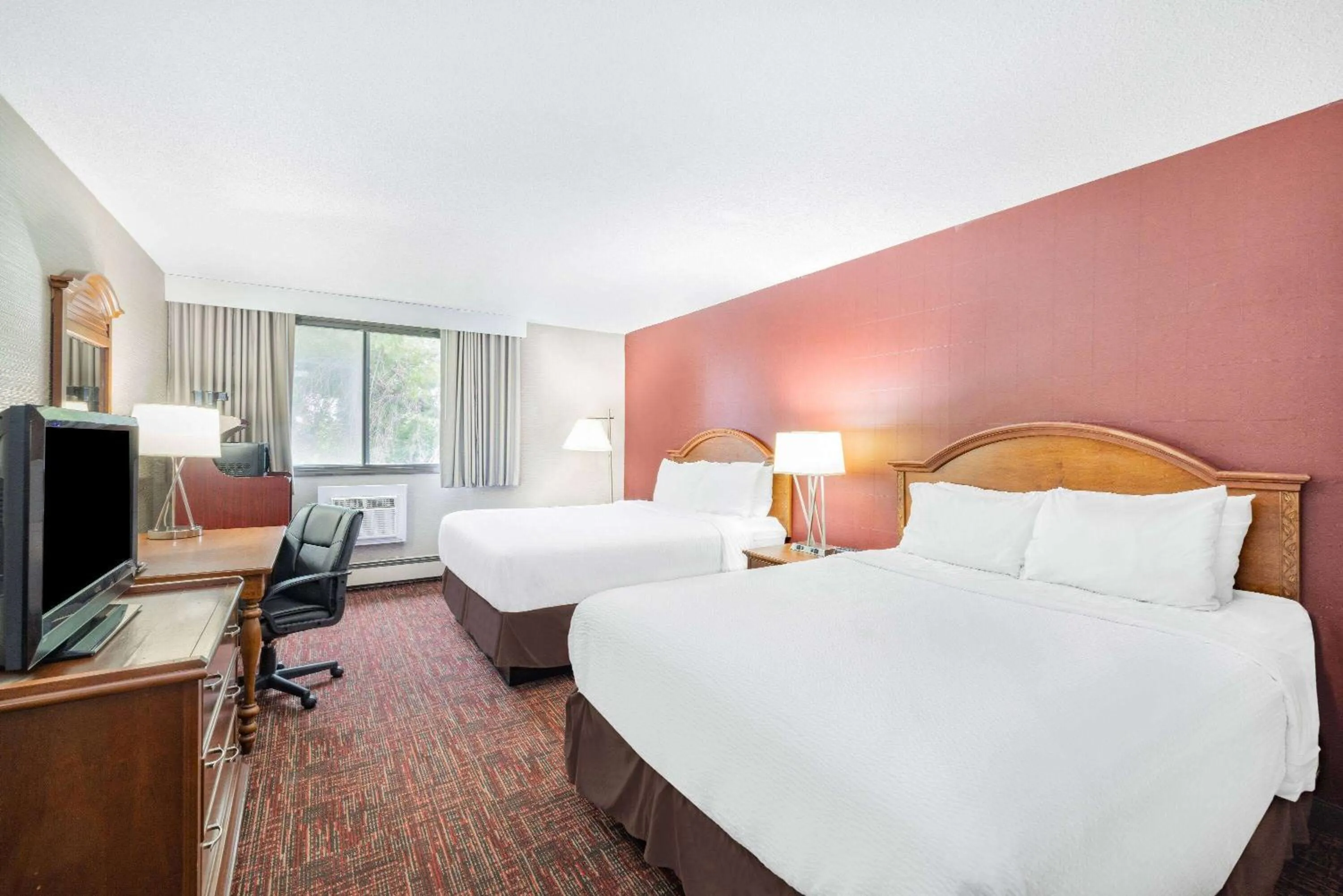 Twin Room with 2 Queen Beds, Non-Smoking in Ramada by Wyndham Grand Forks