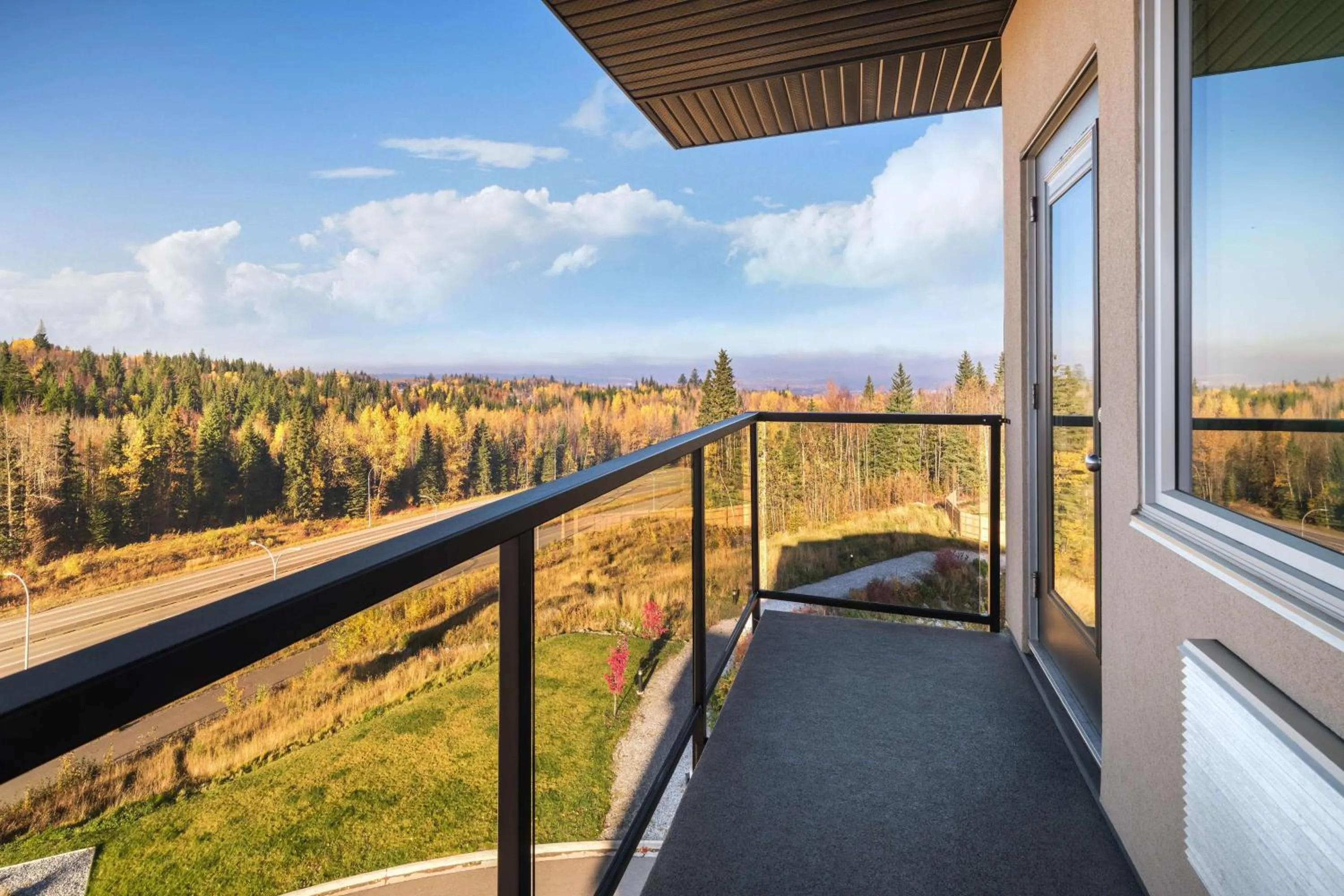 King Room with Kitchenette and Balcony in Best Western Plus Prince George