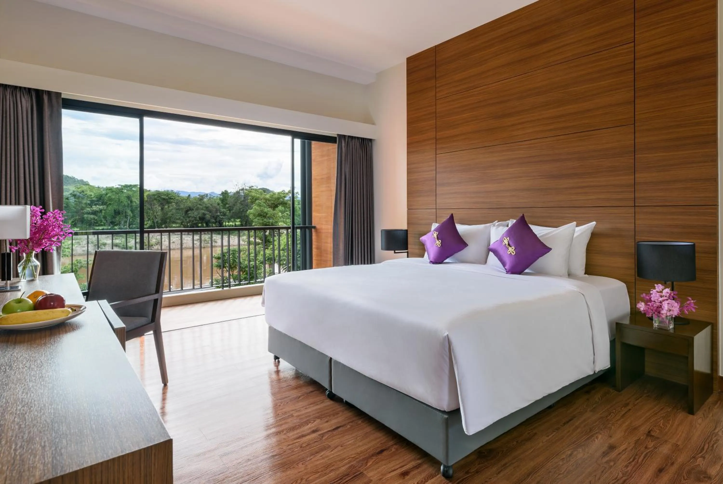 Deluxe King Room in Chainarai Riverside - SHA Plus Certified