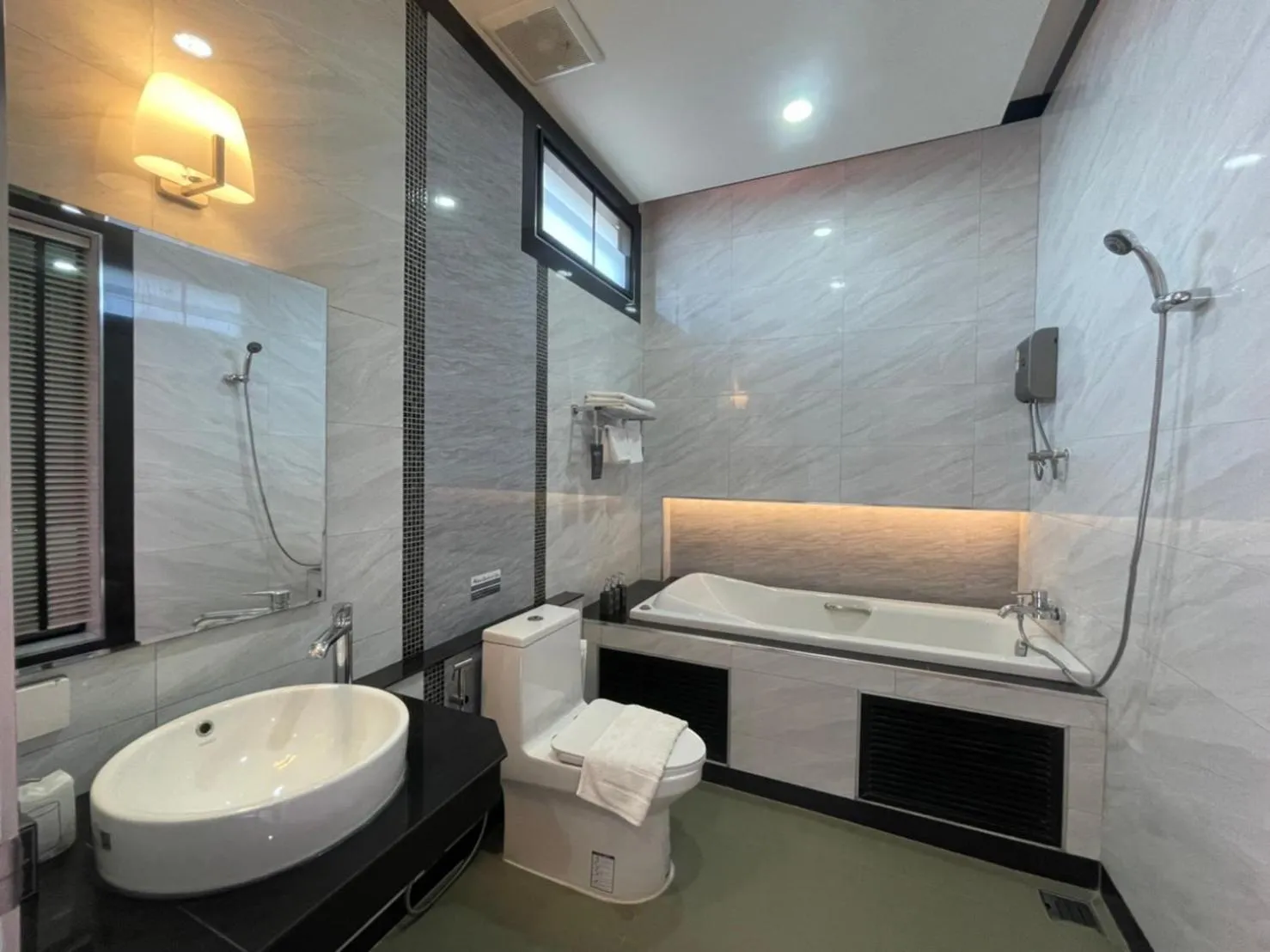 Deluxe Twin Room with Jacuzzi  in Phutara Resort and Spa