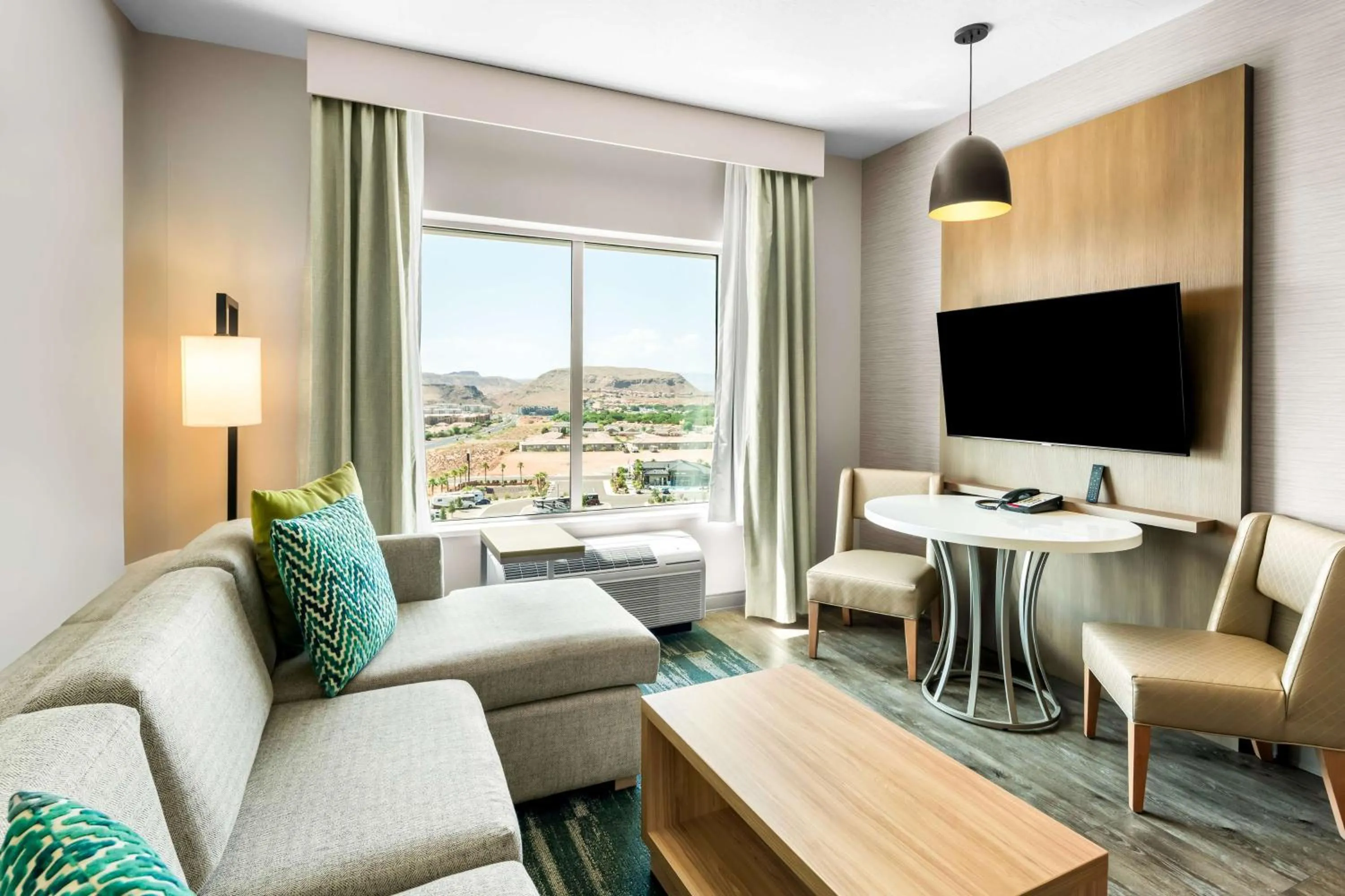 Suite with Two Queen Beds and Communication Assistance in Best Western Plus Settlers Point