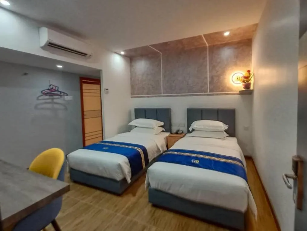 Superior Twin Room in GOOD 9 HOTEL - Cahaya Kota Puteri
