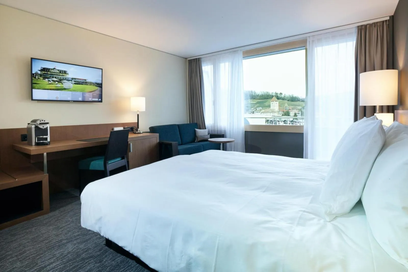 Lakeside Double Room in Belvédère Strandhotel