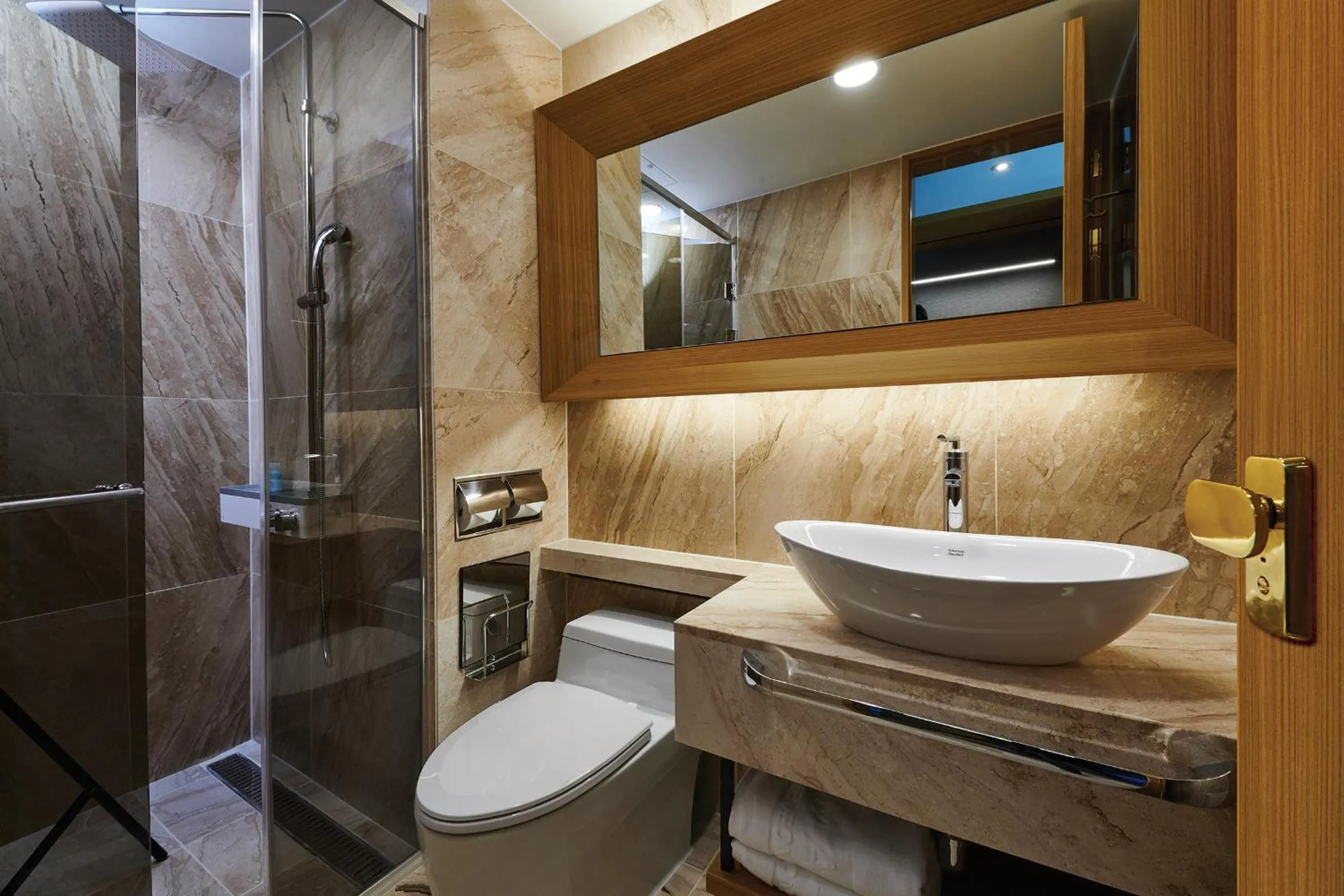 Superior Double Room in Traum Valley Hotel - formerly jeongseon intoraon hotel