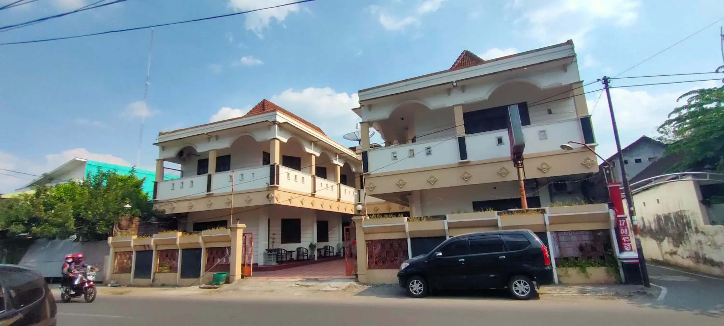 Mangkuyudan Hotel Solo Mangkuyudan Hotel Solo