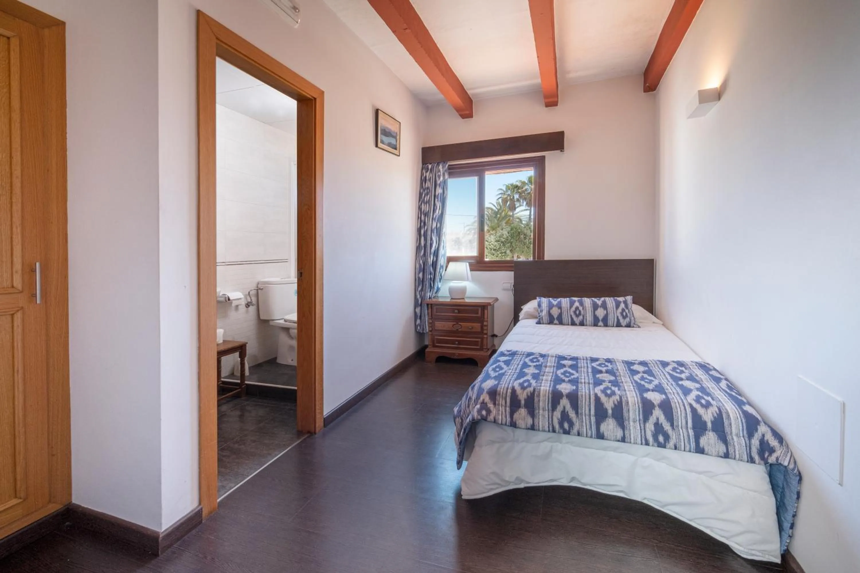 Single Room in Castell de Lô