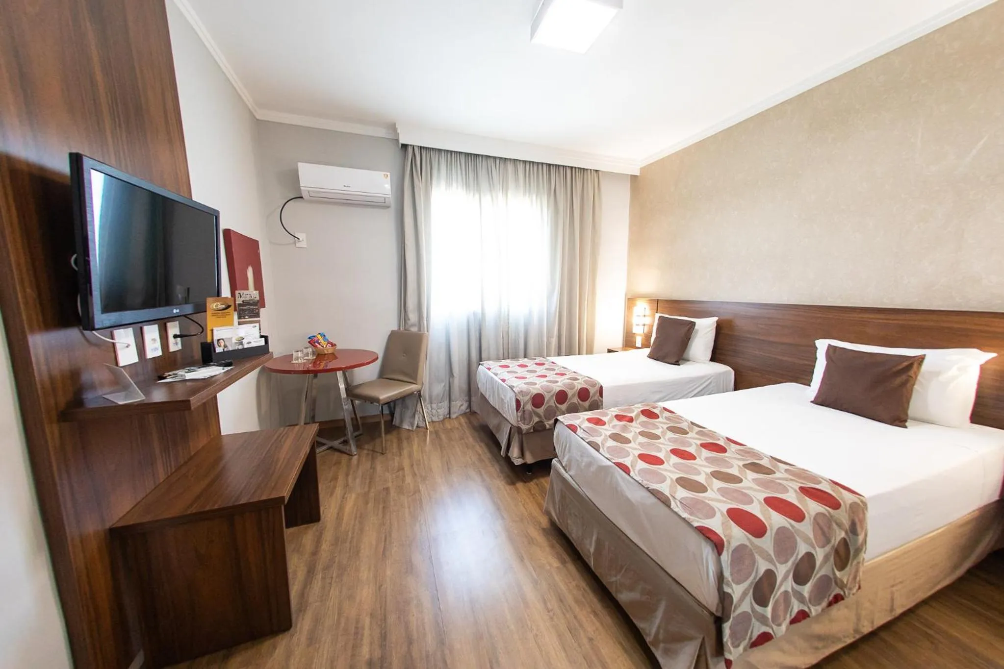Superior Twin Room with City View - single occupancy in Class Hotel Pouso Alegre