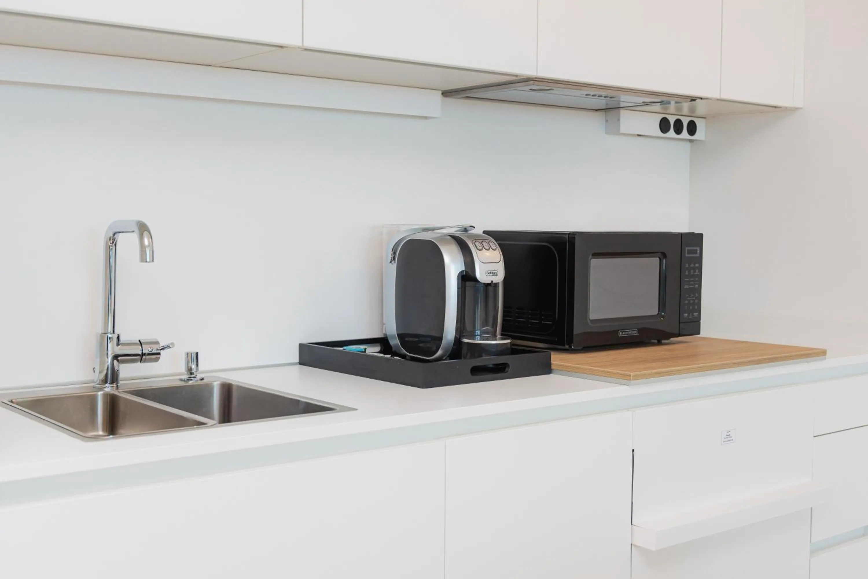 One-Bedroom King Suite with Limited View - Non-Smoking in Radisson Blu Aruba