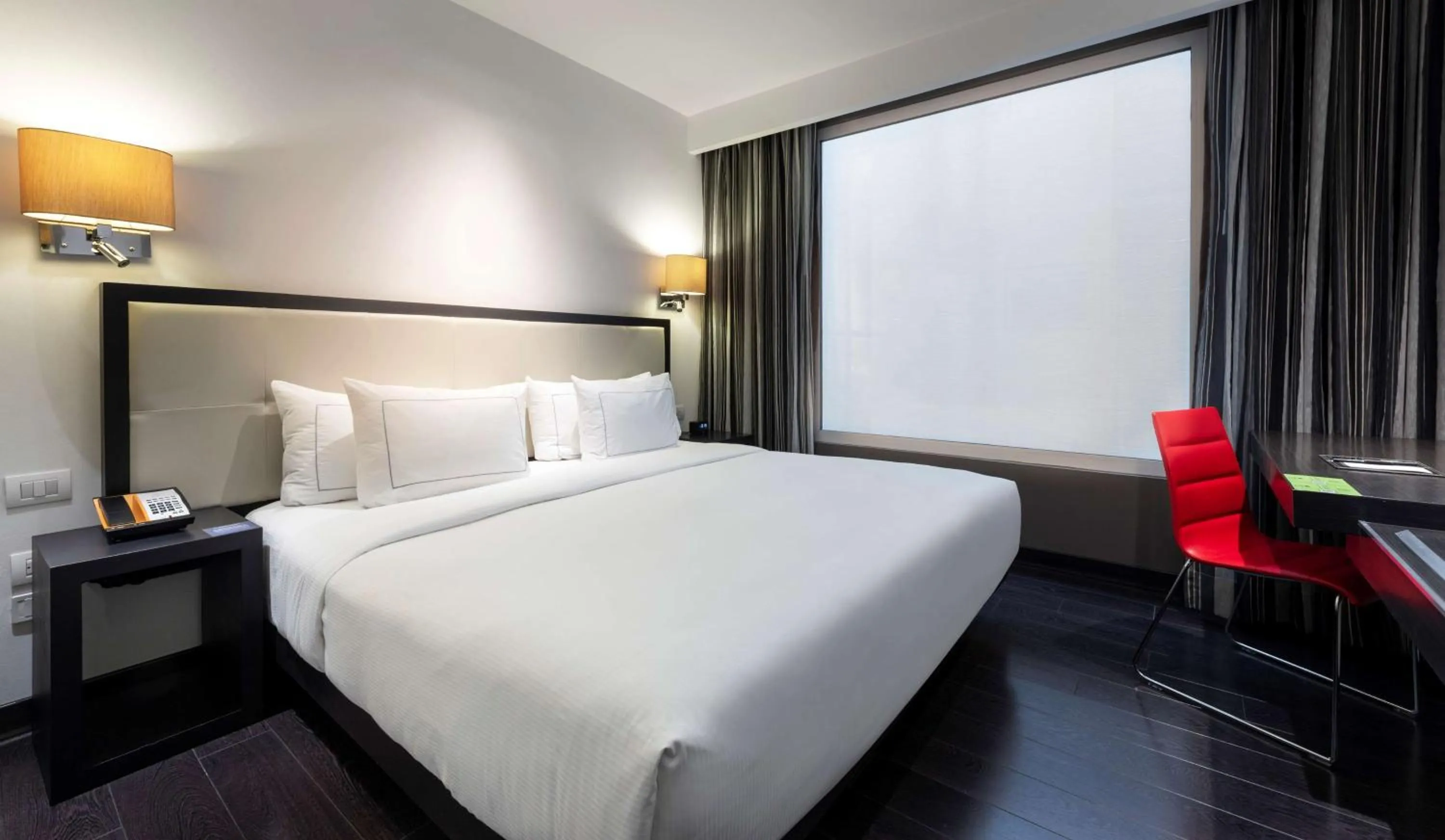 King Room in Hilton DoubleTree Guadalajara Centro Historico