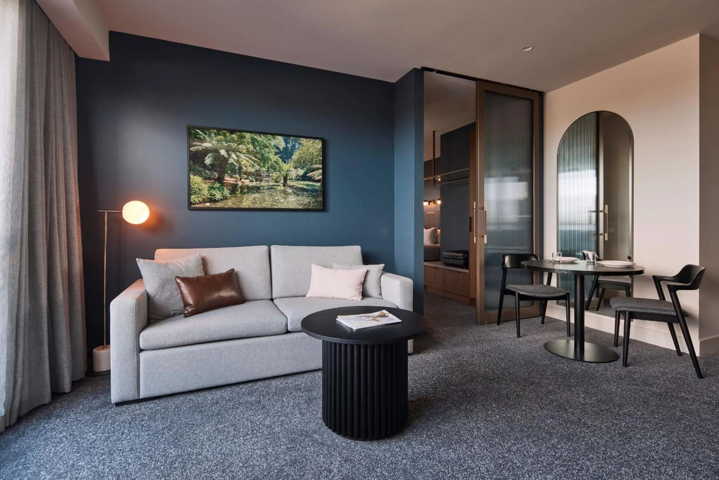 Executive One-Bedroom Apartment with King Bed and Balcony in The Sebel Melbourne Ringwood