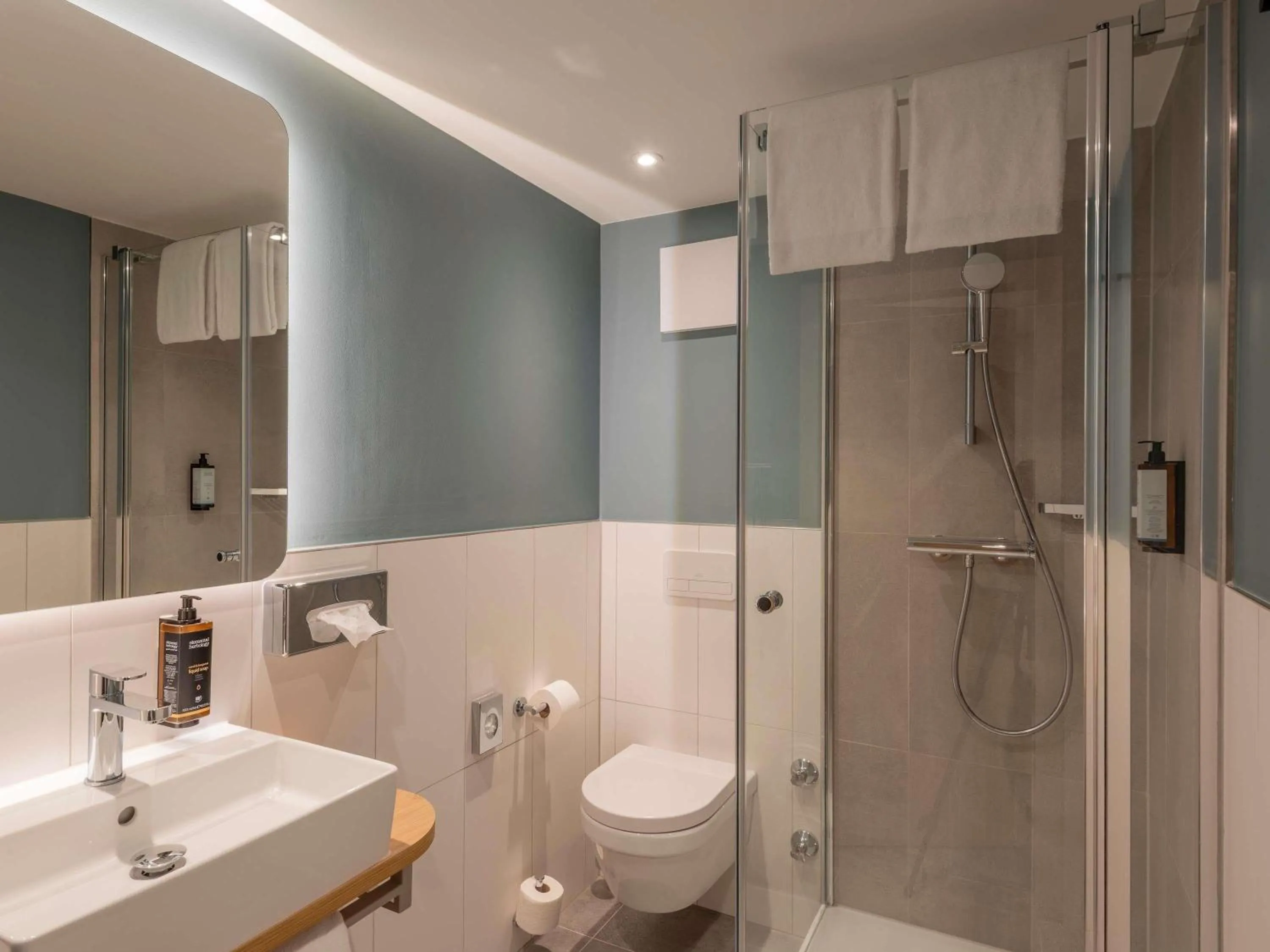 Standard Queen Room in Mercure Parkhotel Mönchengladbach