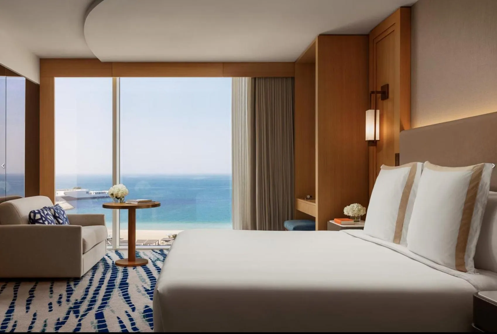 Ocean View Club Room with Club Lounge access - Daily Breakfast & Afternoon Tea, Evening Drinks & Canapes, all-day refreshments and Wild Wadi Waterpark™ Access in Jumeirah Beach Hotel Dubai