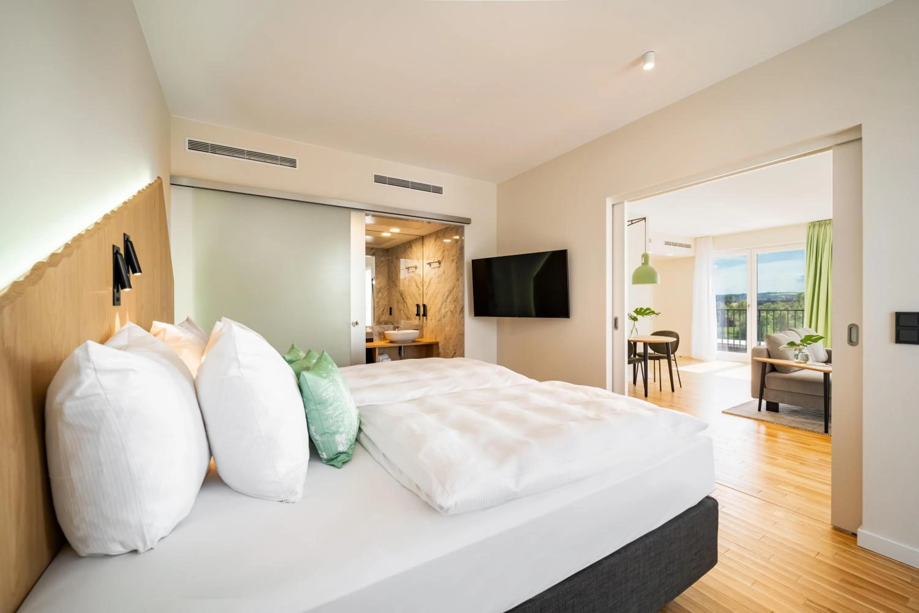 Suite in ARCOTEL HafenCity Dresden