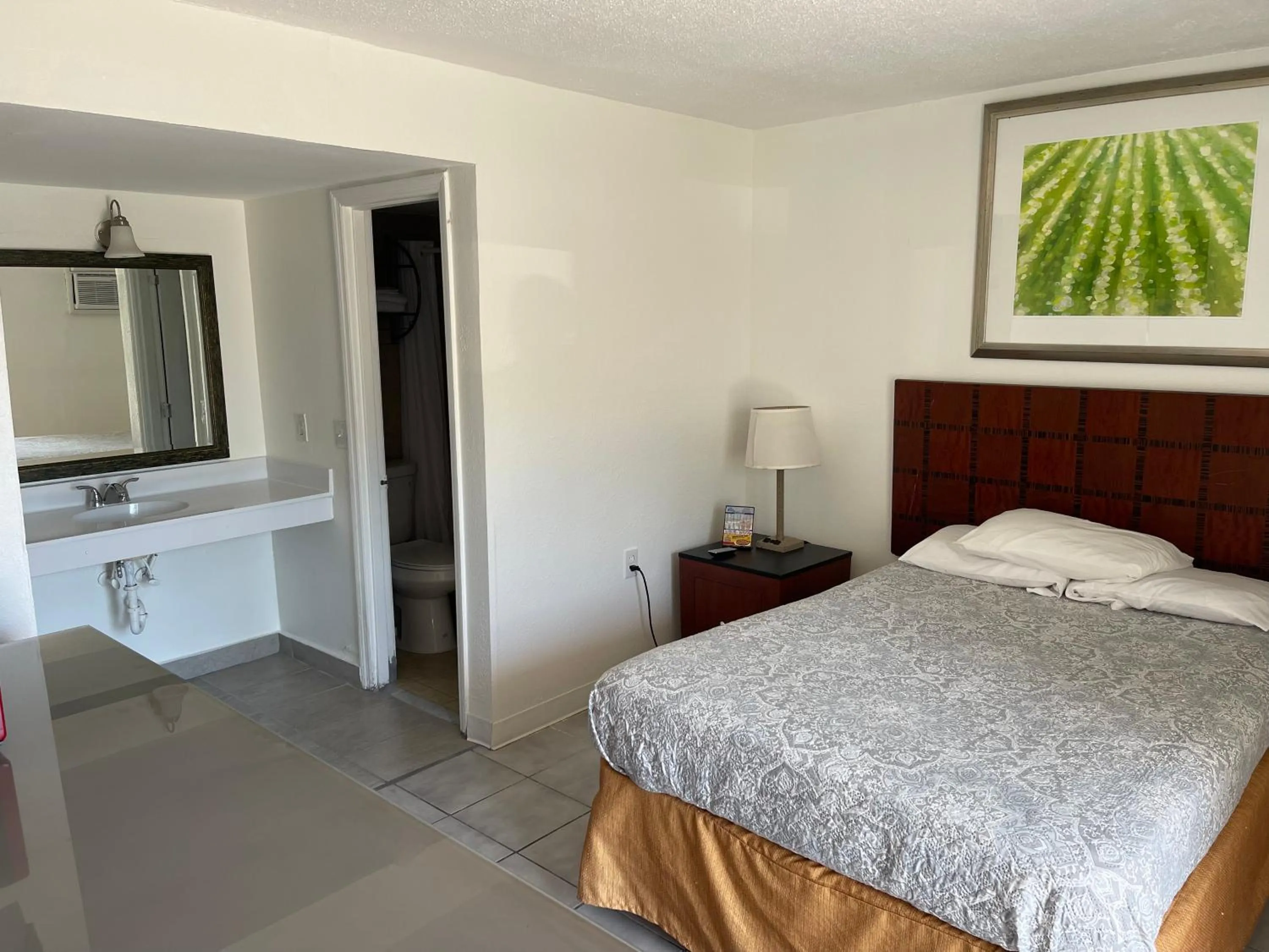 Single Room with Balcony in The Atlantic