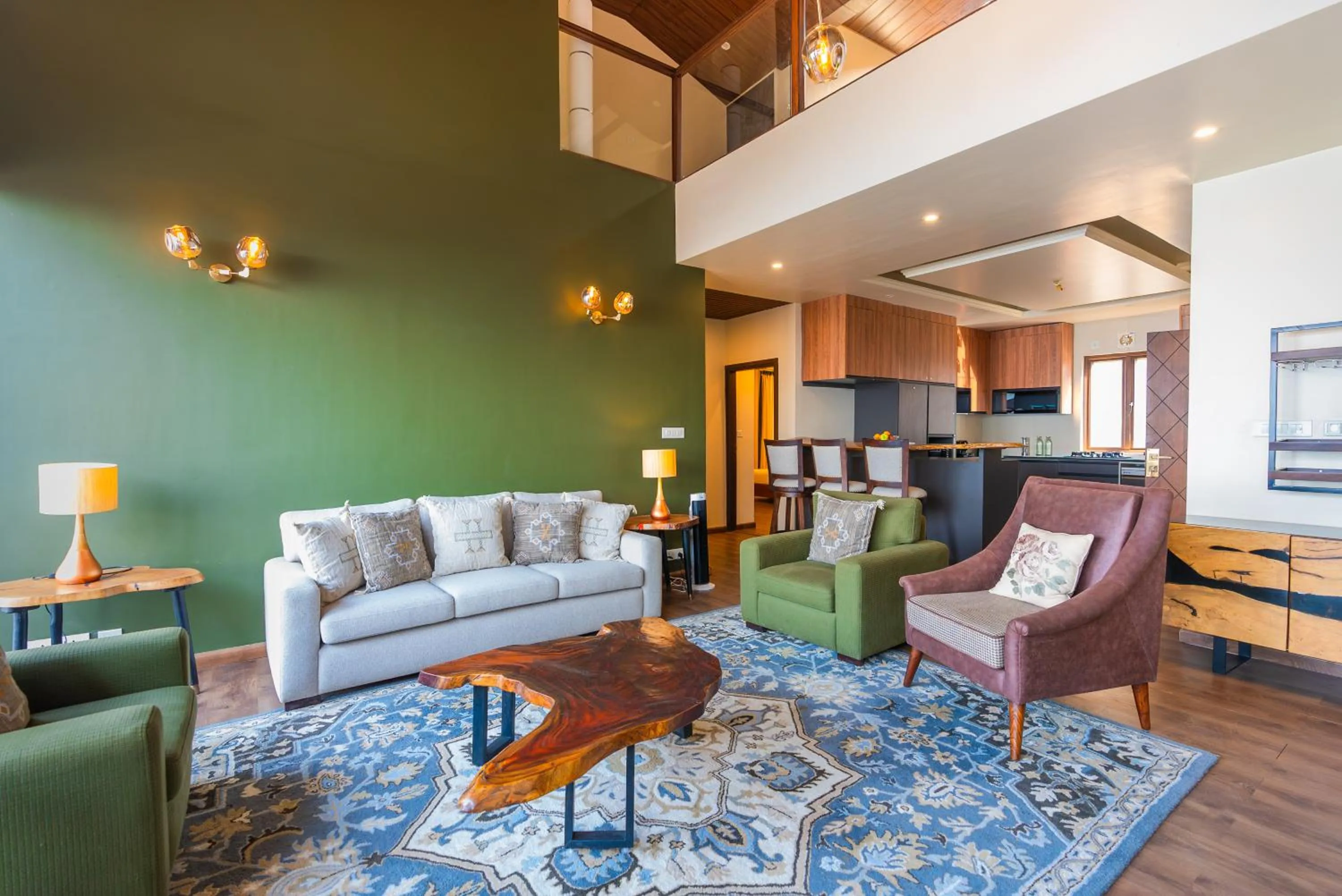 Three-Bedroom Deluxe Apartment in The Manor Luxury Apartments, Shimla