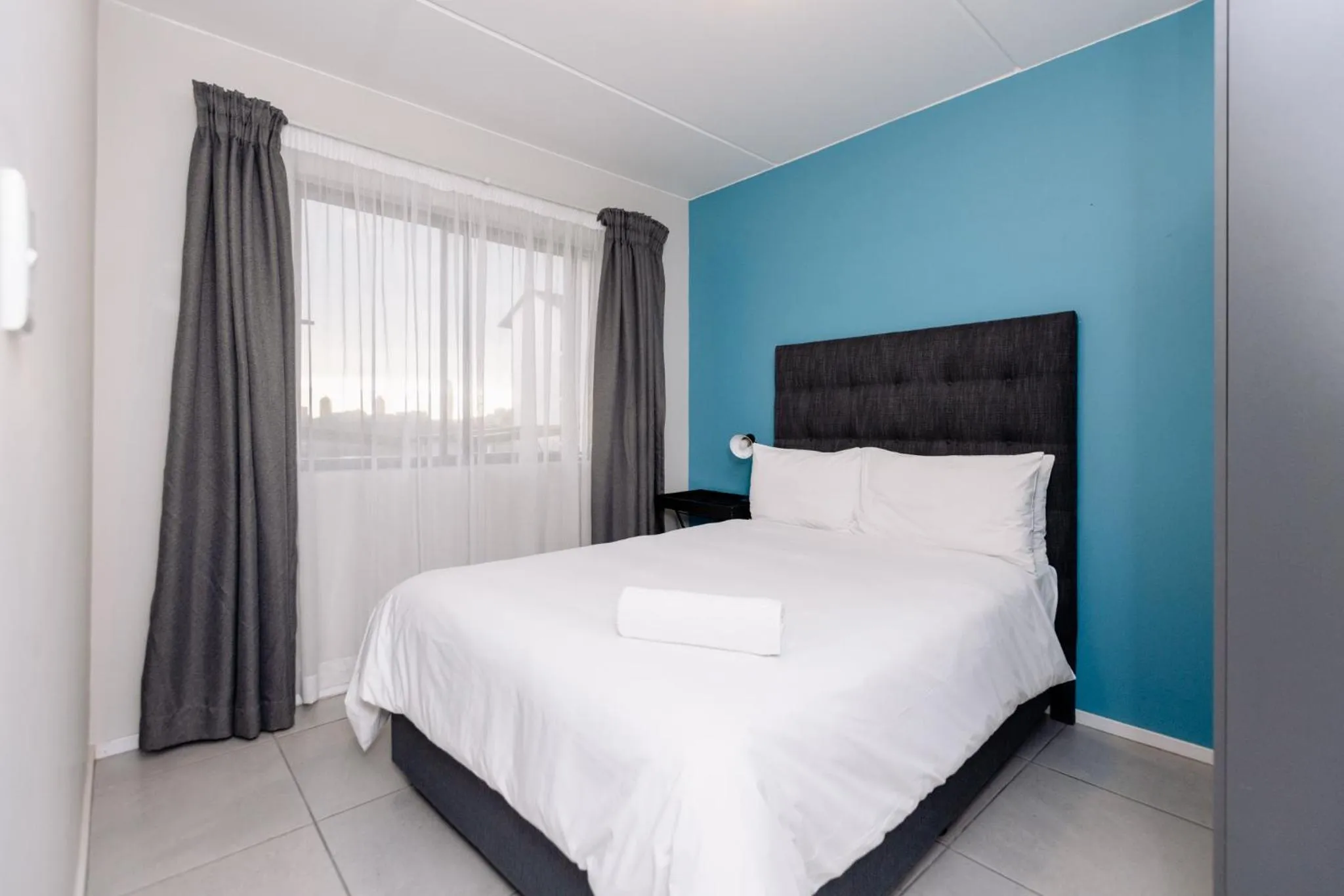 Three-Bedroom Standard Apartment in MINT Express Sandton View