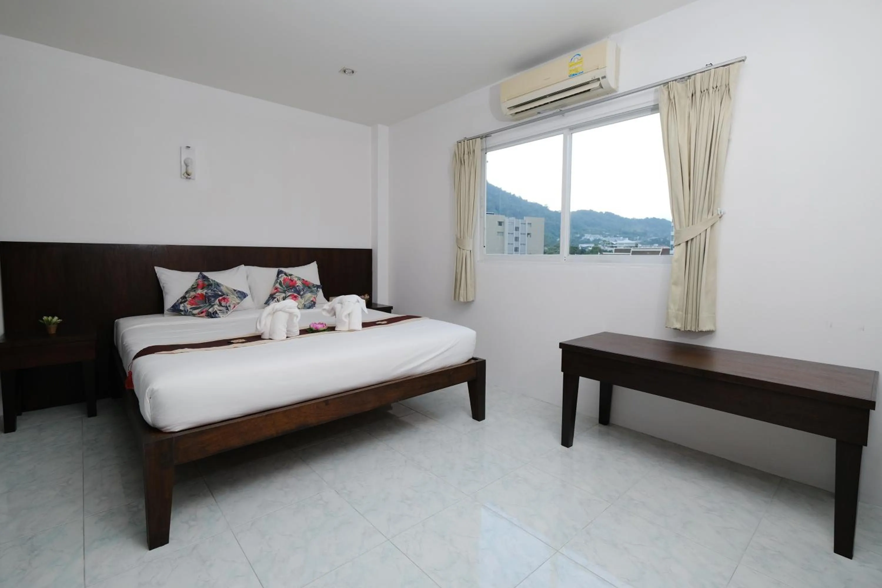 Superior Double Room in Kiwi Boutique Hotel