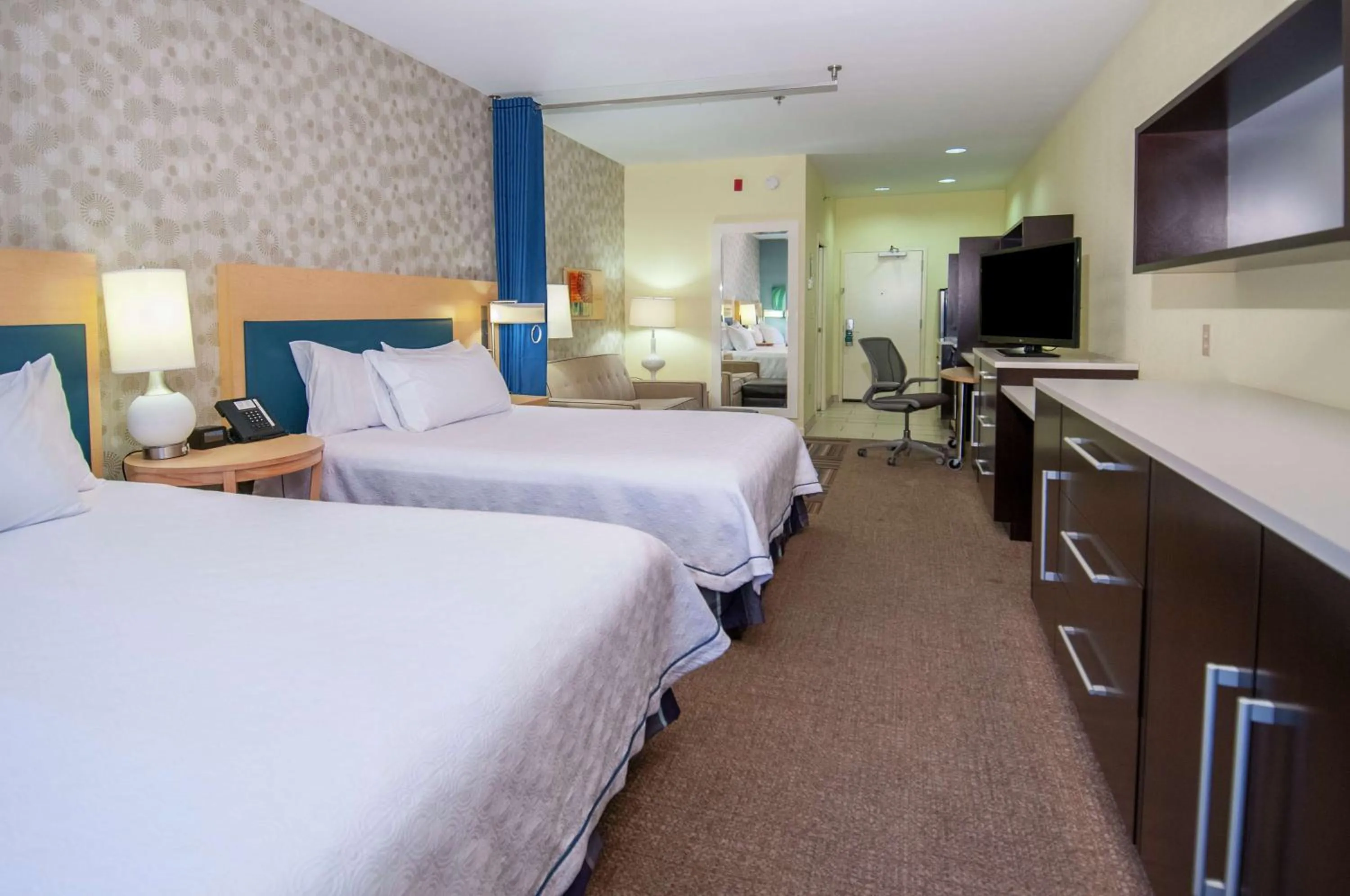 Queen Studio with Two Queen Beds - Non-Smoking in Home2 Suites by Hilton Ridgeland