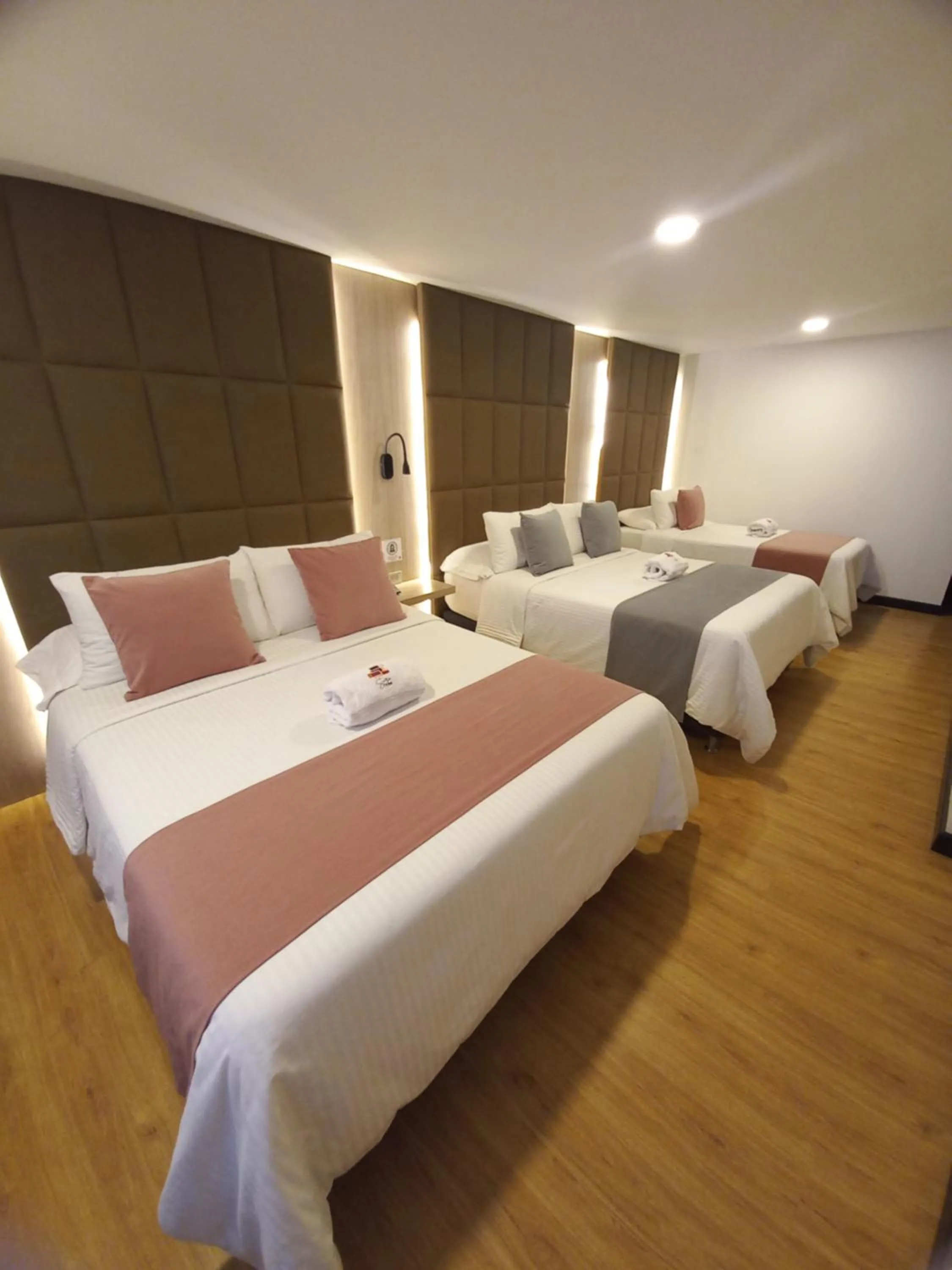 Family Room in HOTEL SANTORI