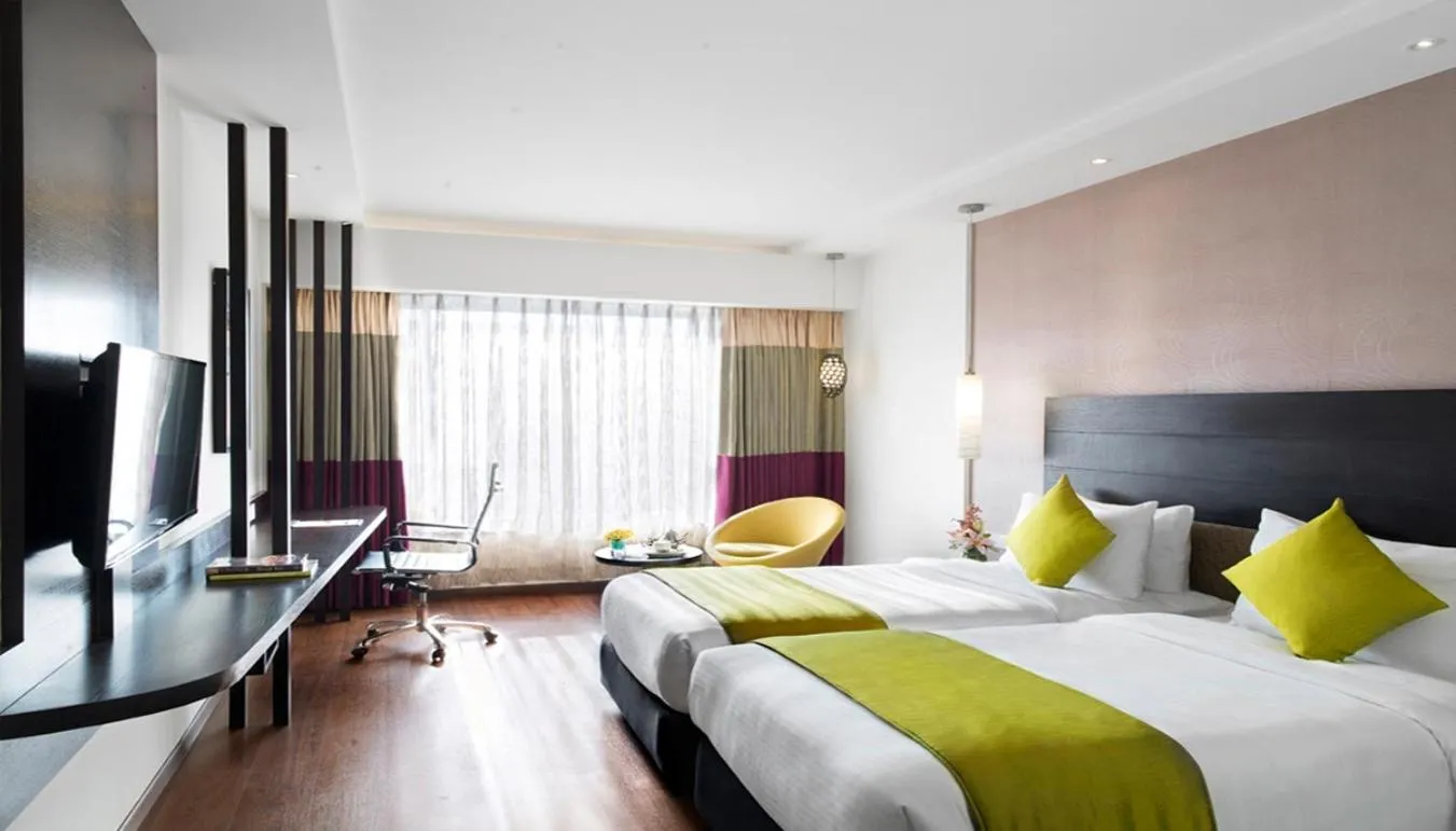 Deluxe Double or Twin Room with 10% discount on In room dining. - single occupancy in HYCINTH Hotels