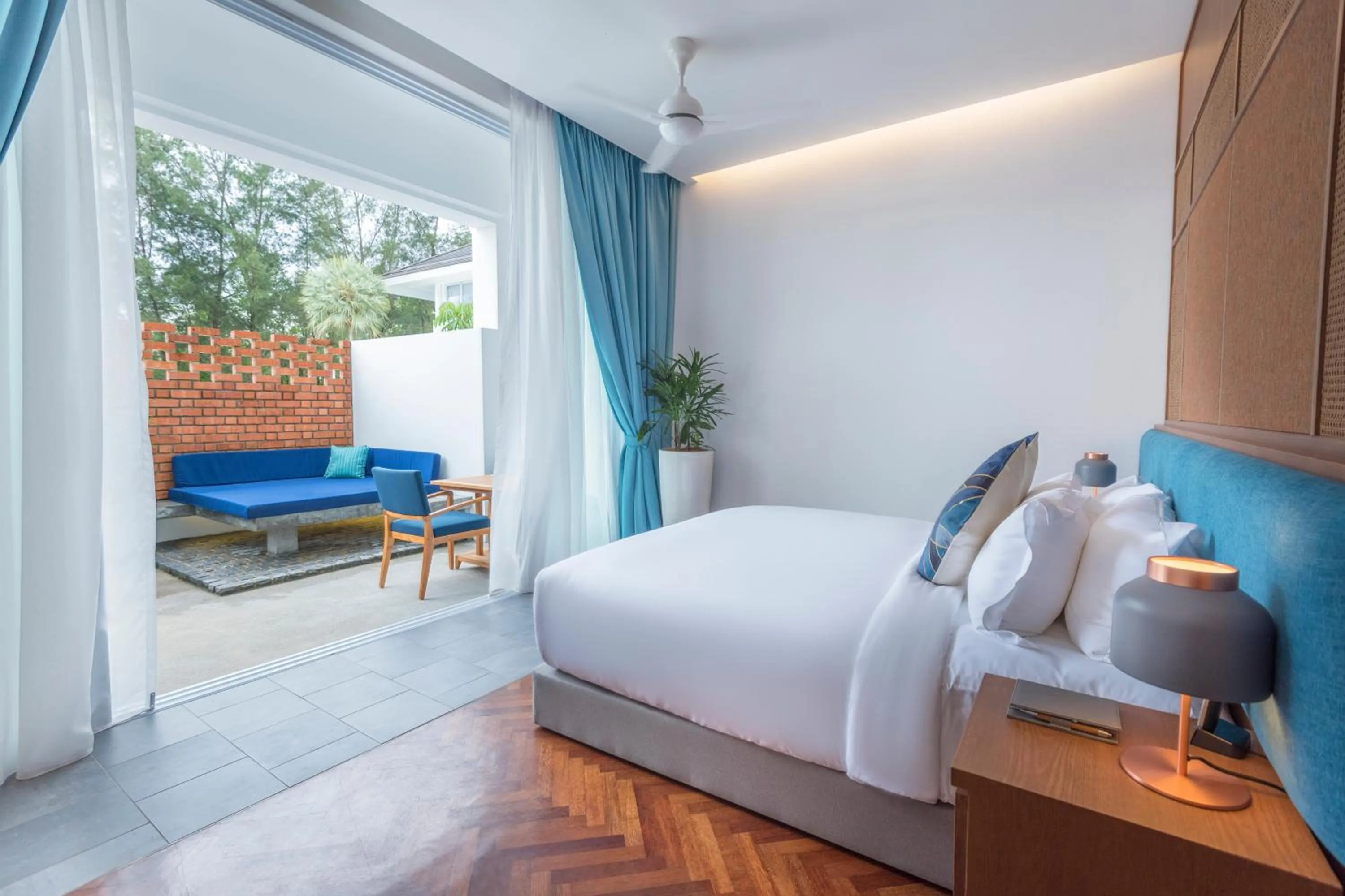 Cove Garden in Cove 55