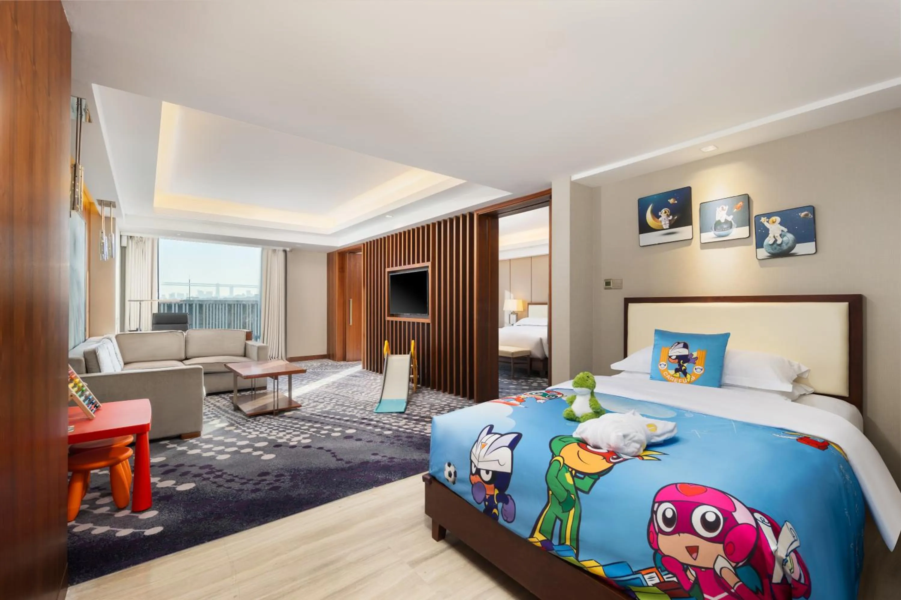 Two-Bedroom Suite - Club Lounge Access in Intercontinental Jinan City Center by IHG