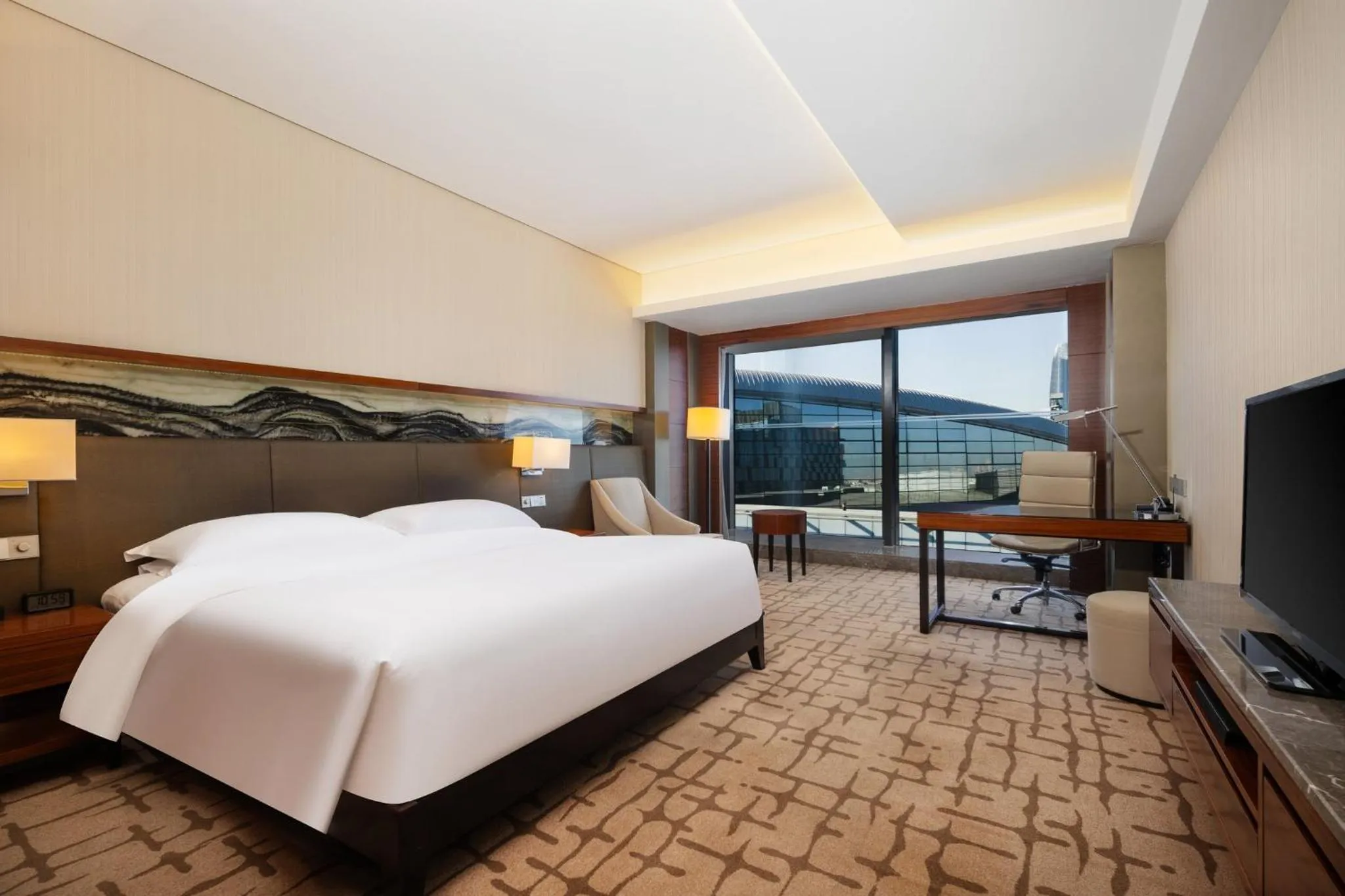 Classic King Room in Intercontinental Jinan City Center by IHG