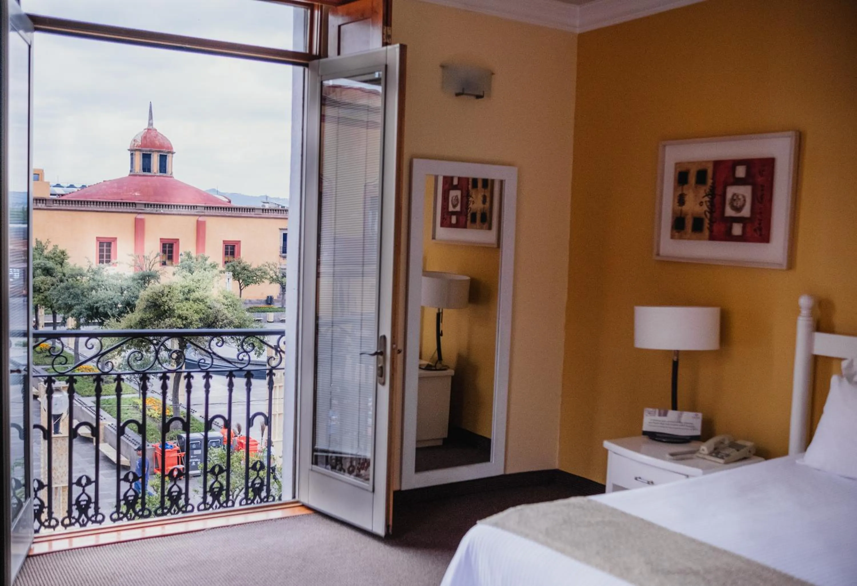 Deluxe King Room in Gran Hotel de Querétaro