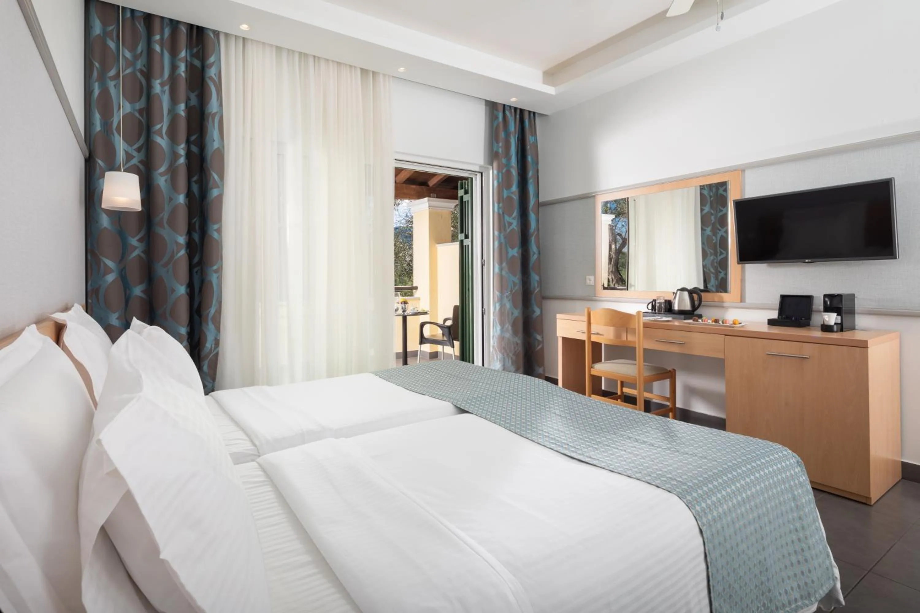 Superior Aquapark Area in SENTIDO Apollo Palace