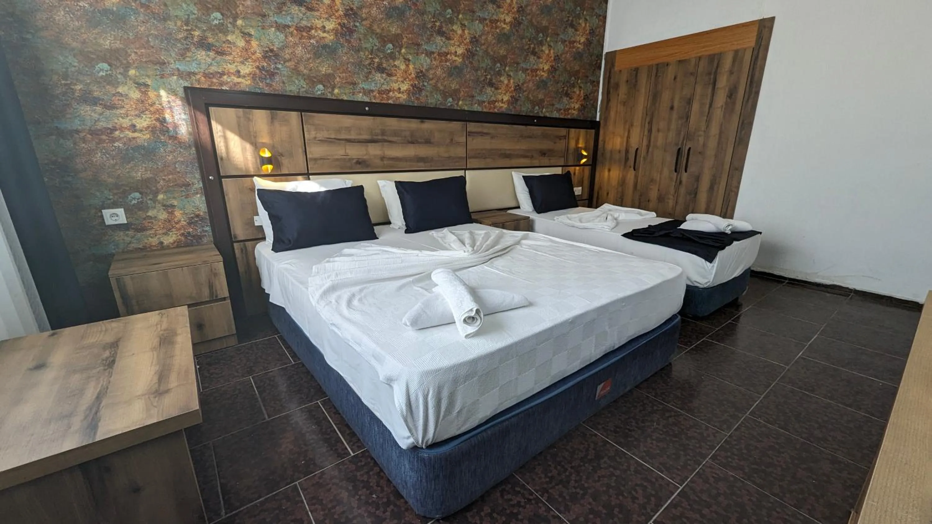 Standard Triple Room in Ramona Kale