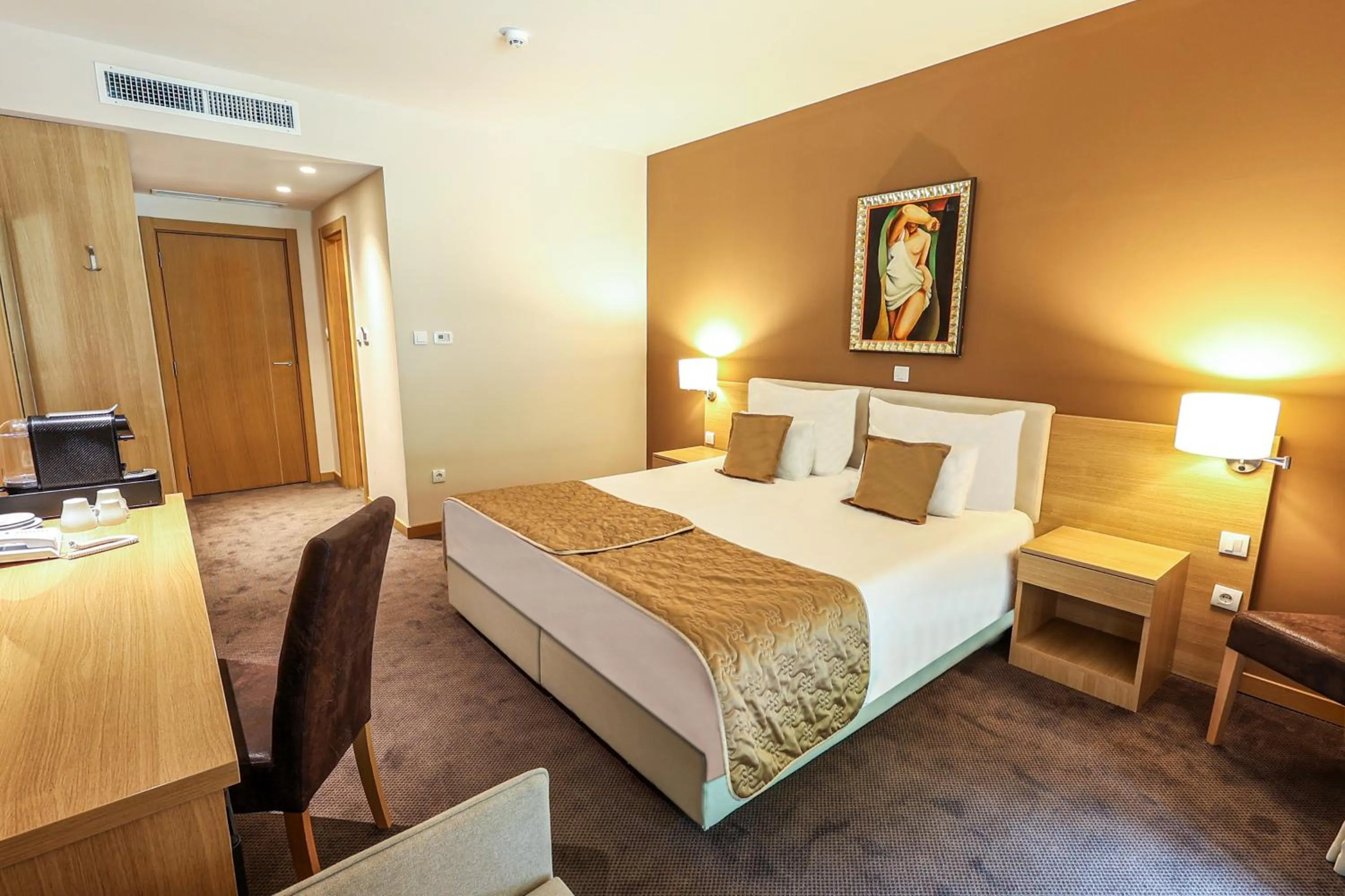 Superior Double or Twin Room with Terrace - single occupancy in Etno Naselje Vrdnička kula