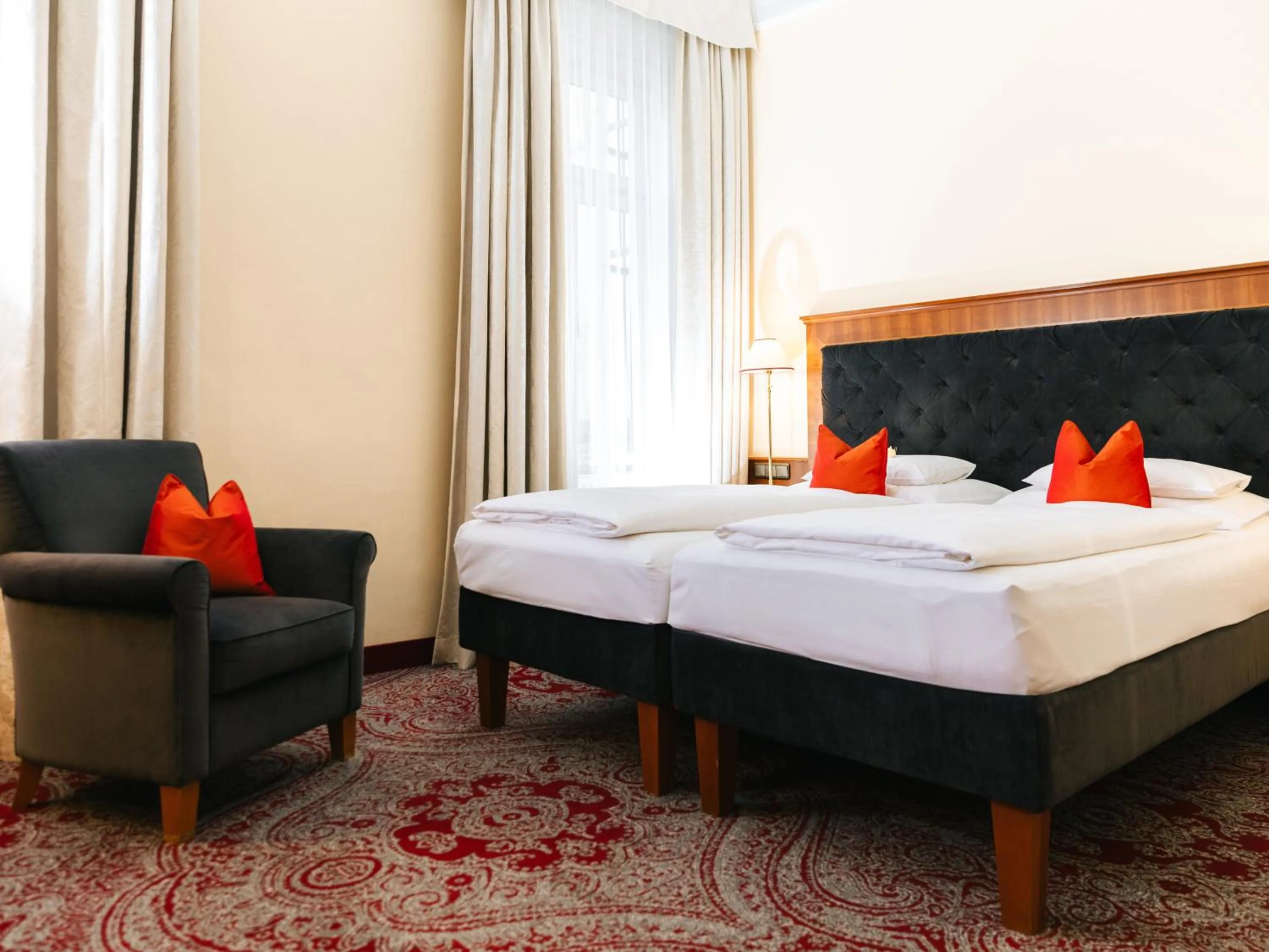 Classic Double Room in Hotel Kaiserhof Wien