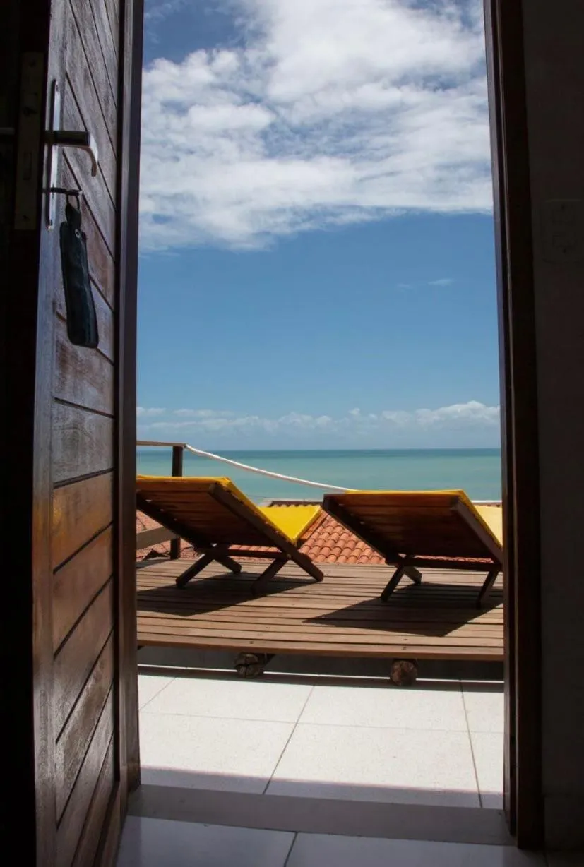 Double Room with Balcony and Sea View in Encanto da Praia hotel pousada