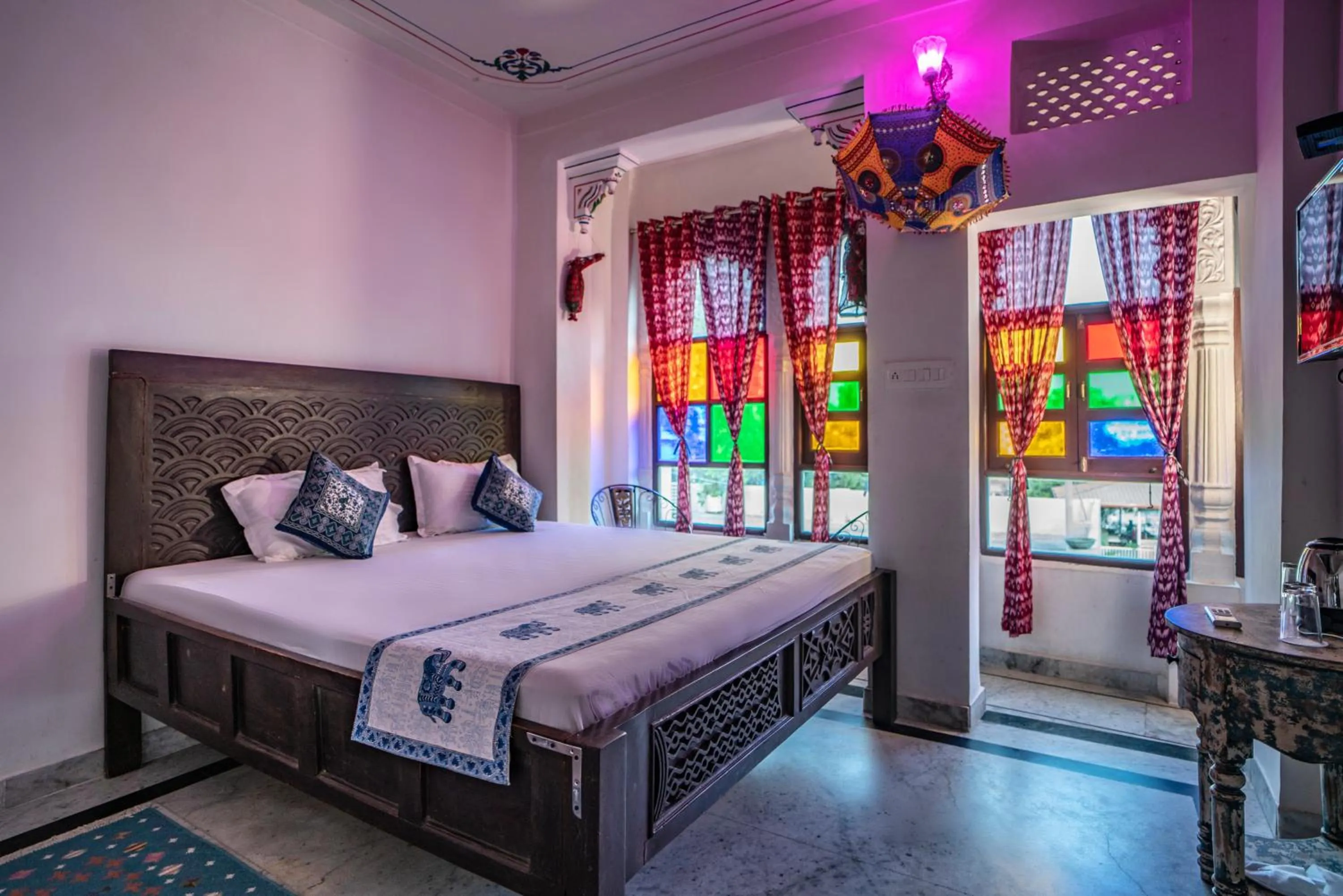 Double Room with Lake View in Soham Haveli Udaipur