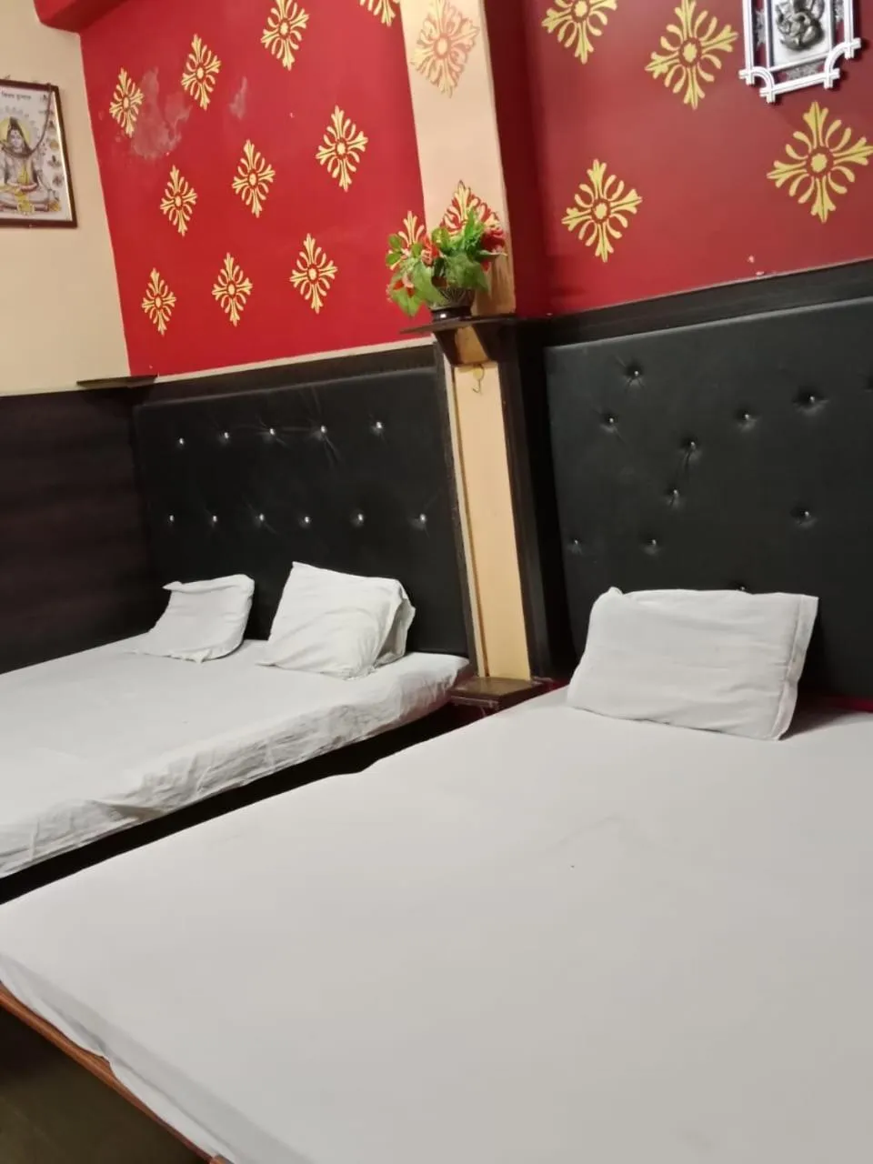 Deluxe Double or Twin Room in Maa Vaishno Guest House