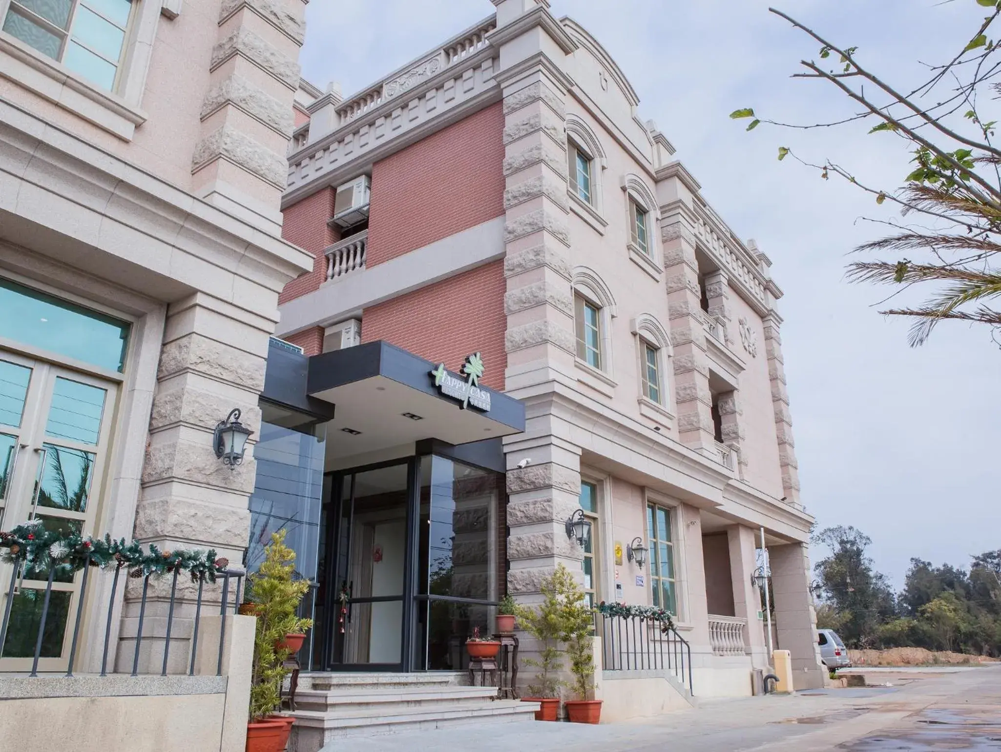 Happy Casa Resorts Happy Casa Resorts