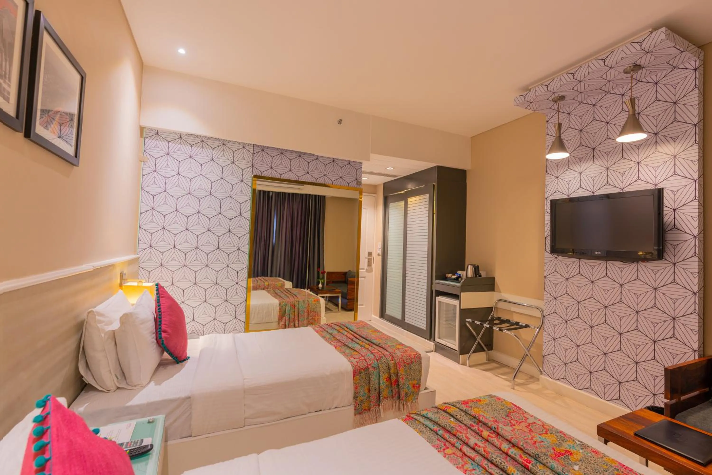 Deluxe Twin Room  - single occupancy in Regenta Inn Jaipur, Adarsh Nagar