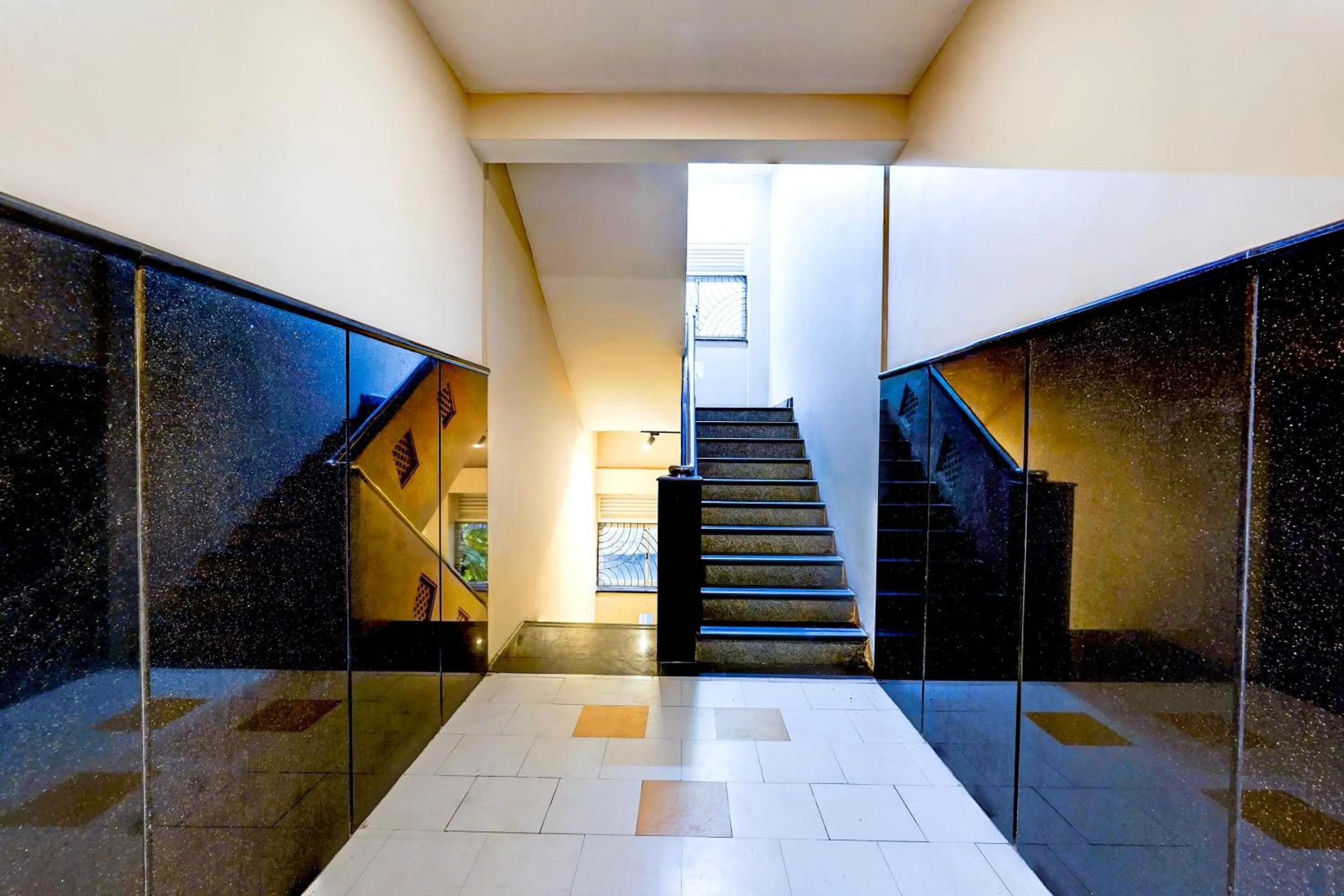 Super Hotel O Chrompet Near Rela Hospital