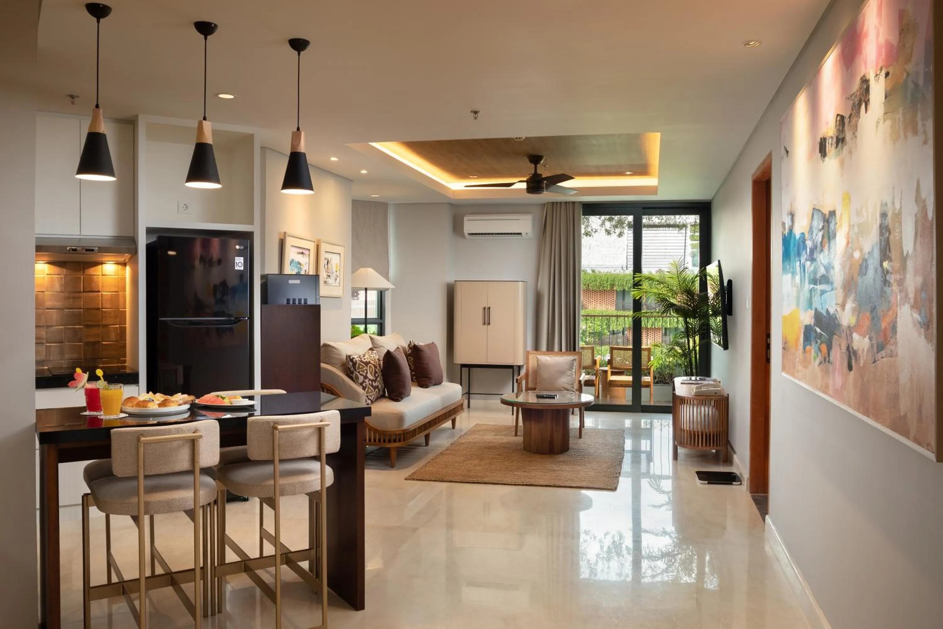  Three-Bedroom Garden Suite in Beachwalk Residence