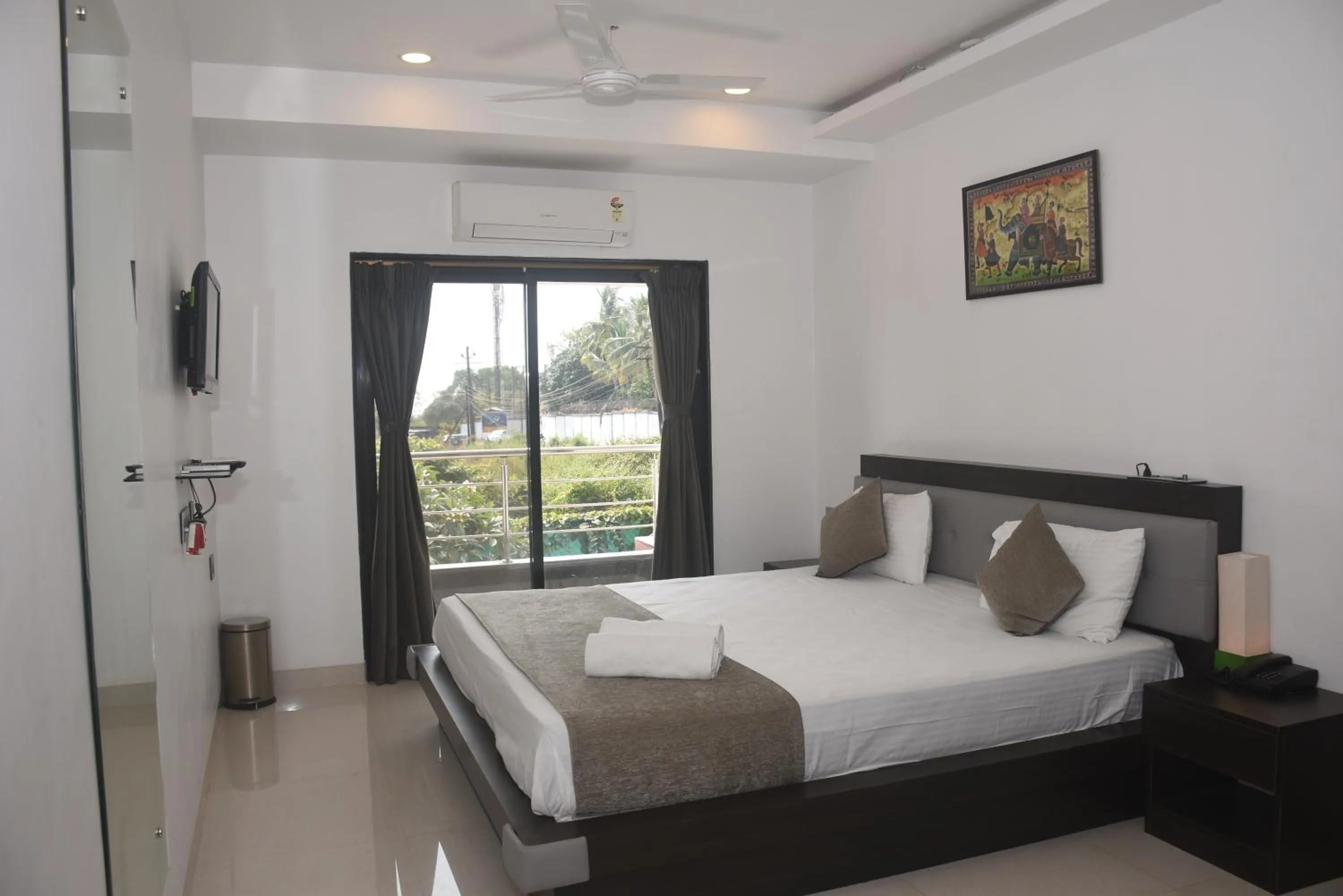 Deluxe Double Room in Athi Resorts