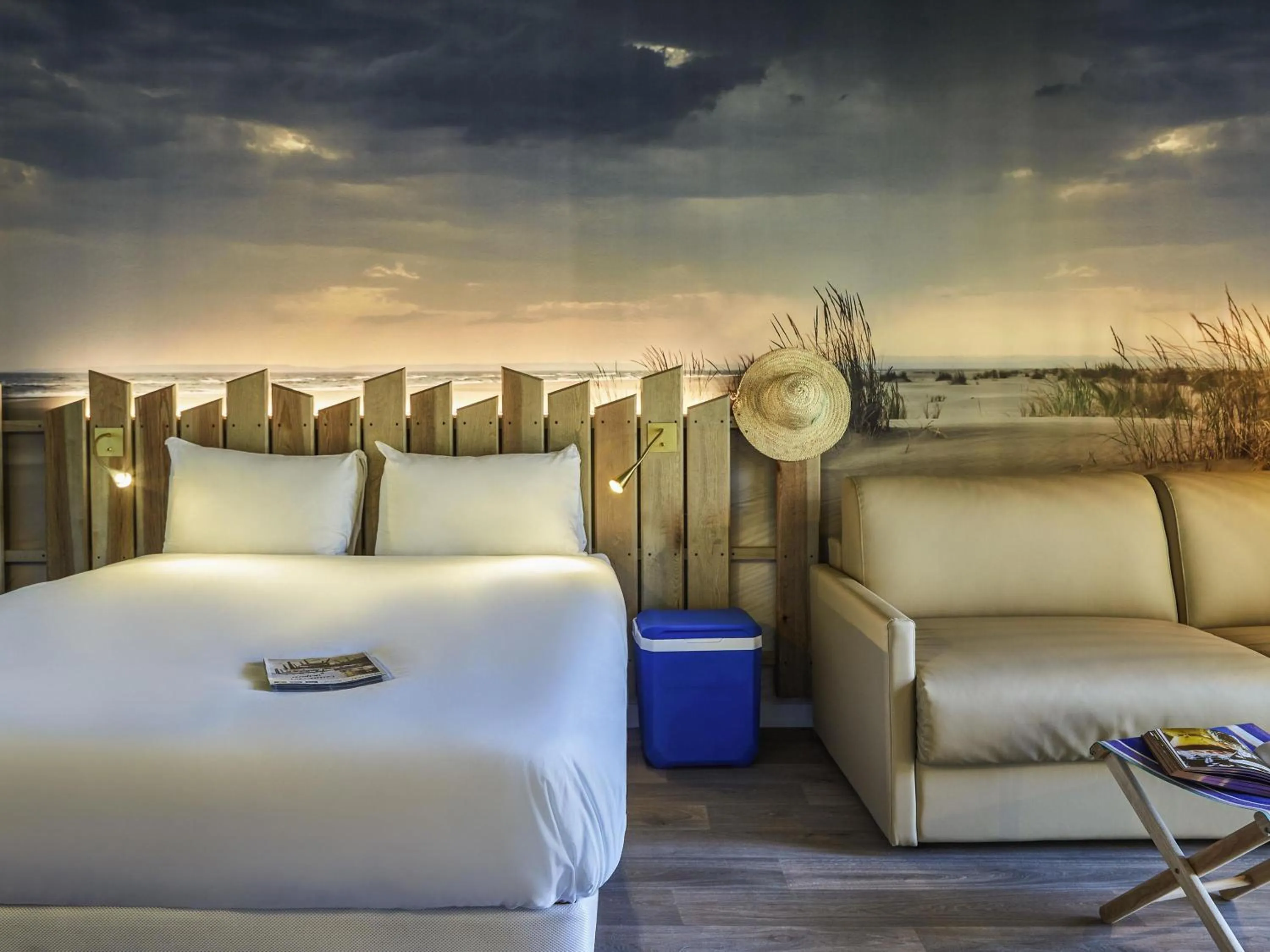 Family Room with One Double Bed and Sofa Bed in Ibis Styles Montpellier Aéroport Parc Des Expos