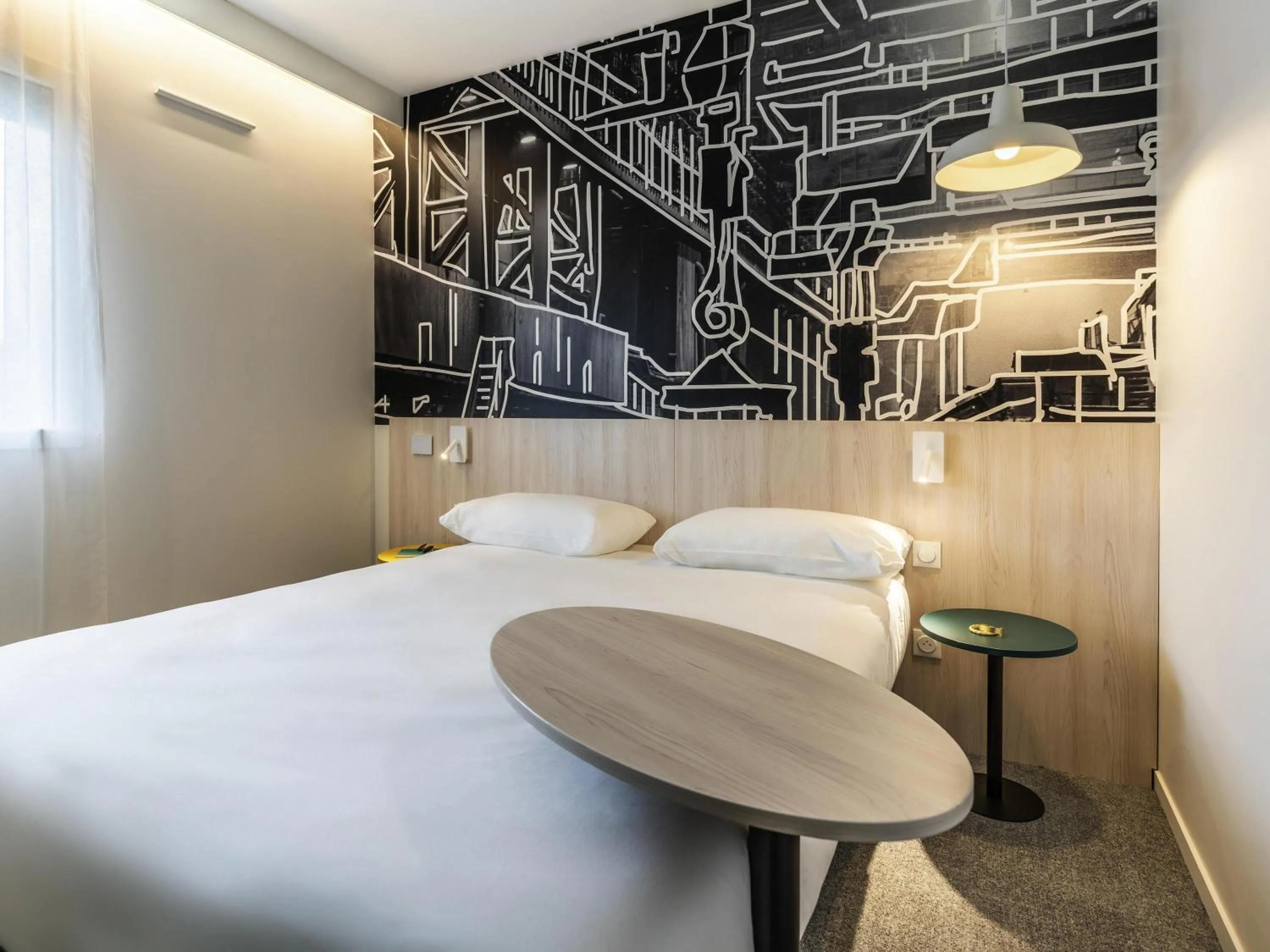 Bedroom, Bed in ibis Styles Limoges Centre