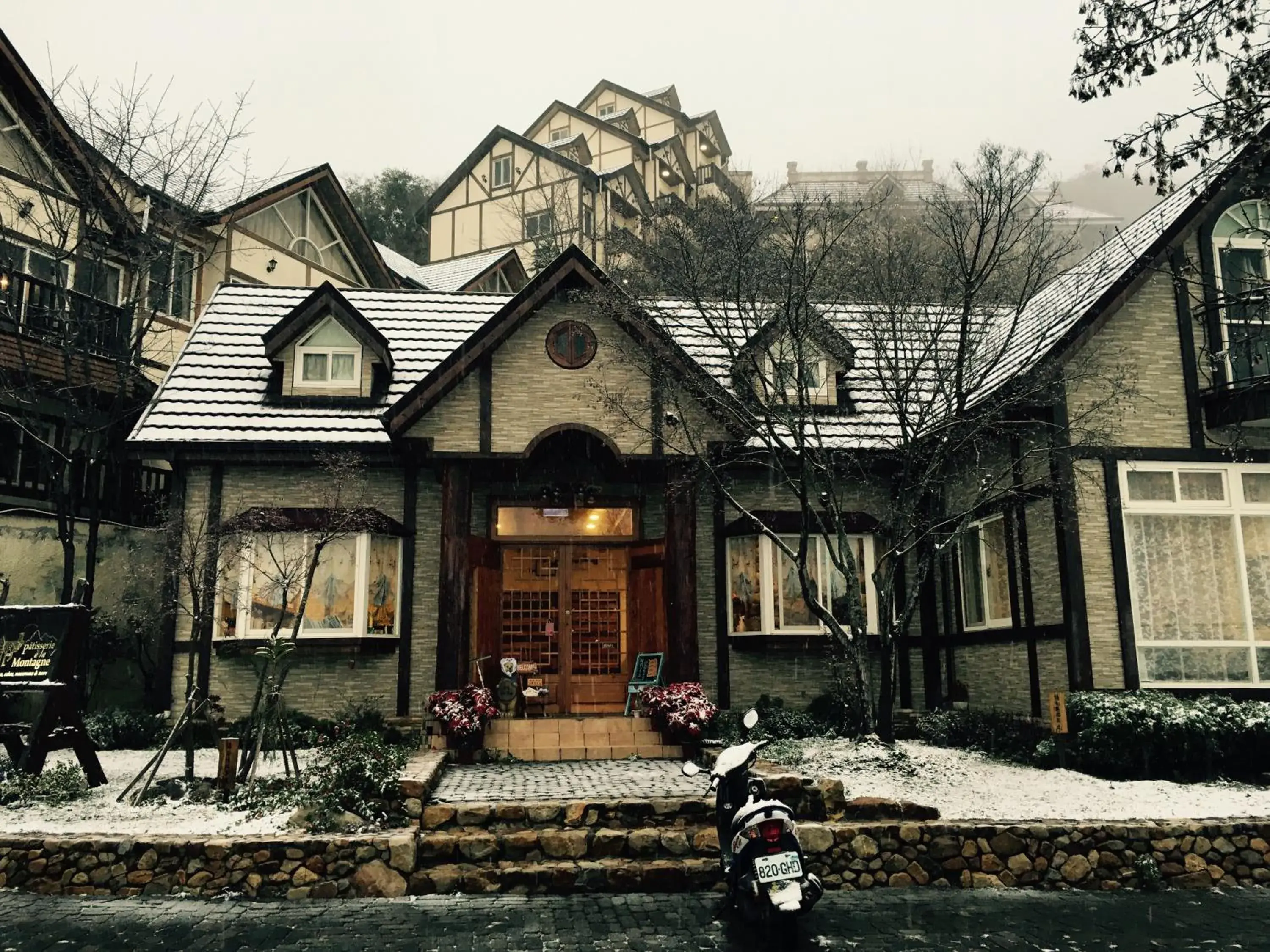 Spring Ground Resort Spring Ground Resort