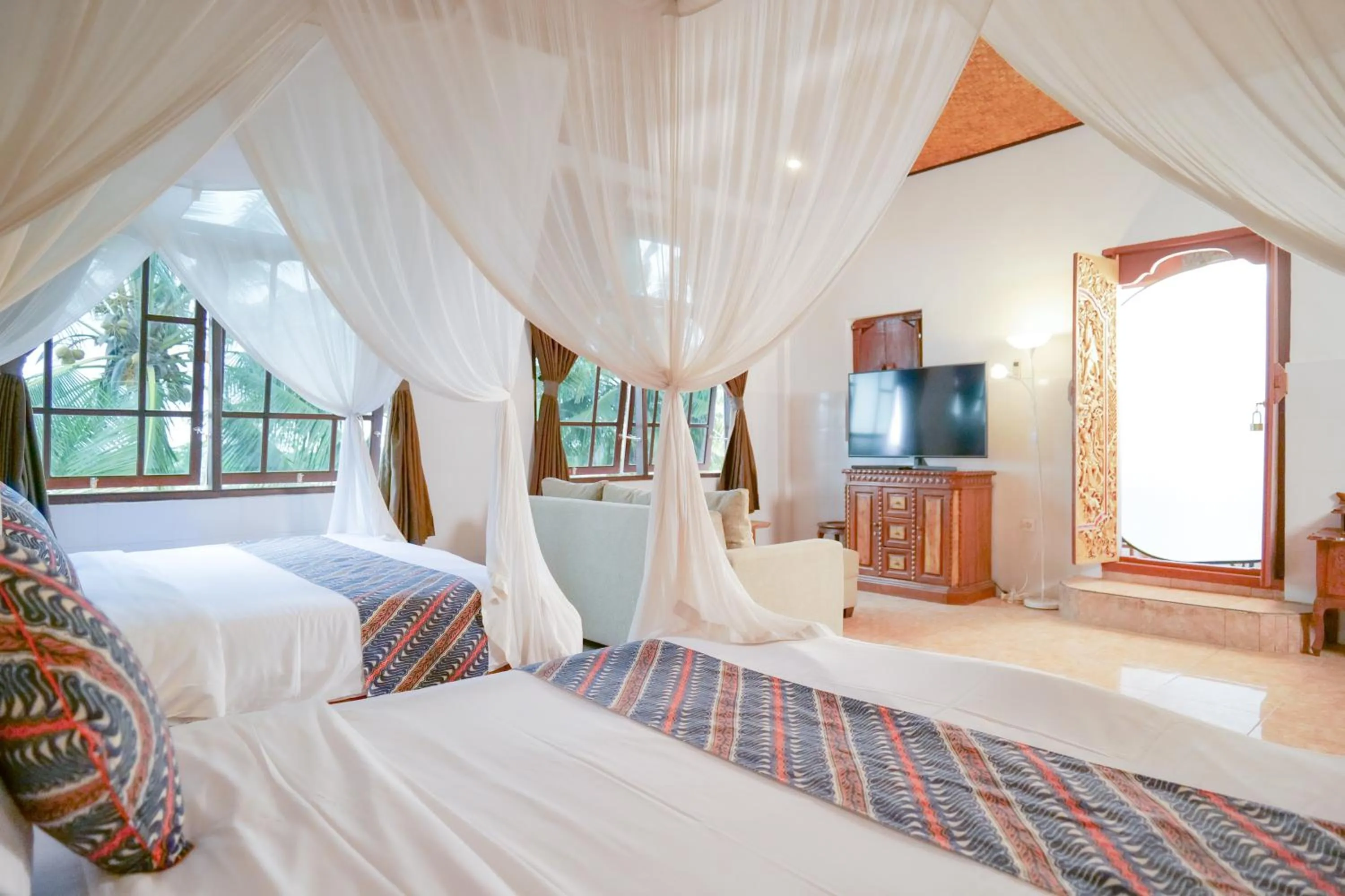 Bed in Gayatri