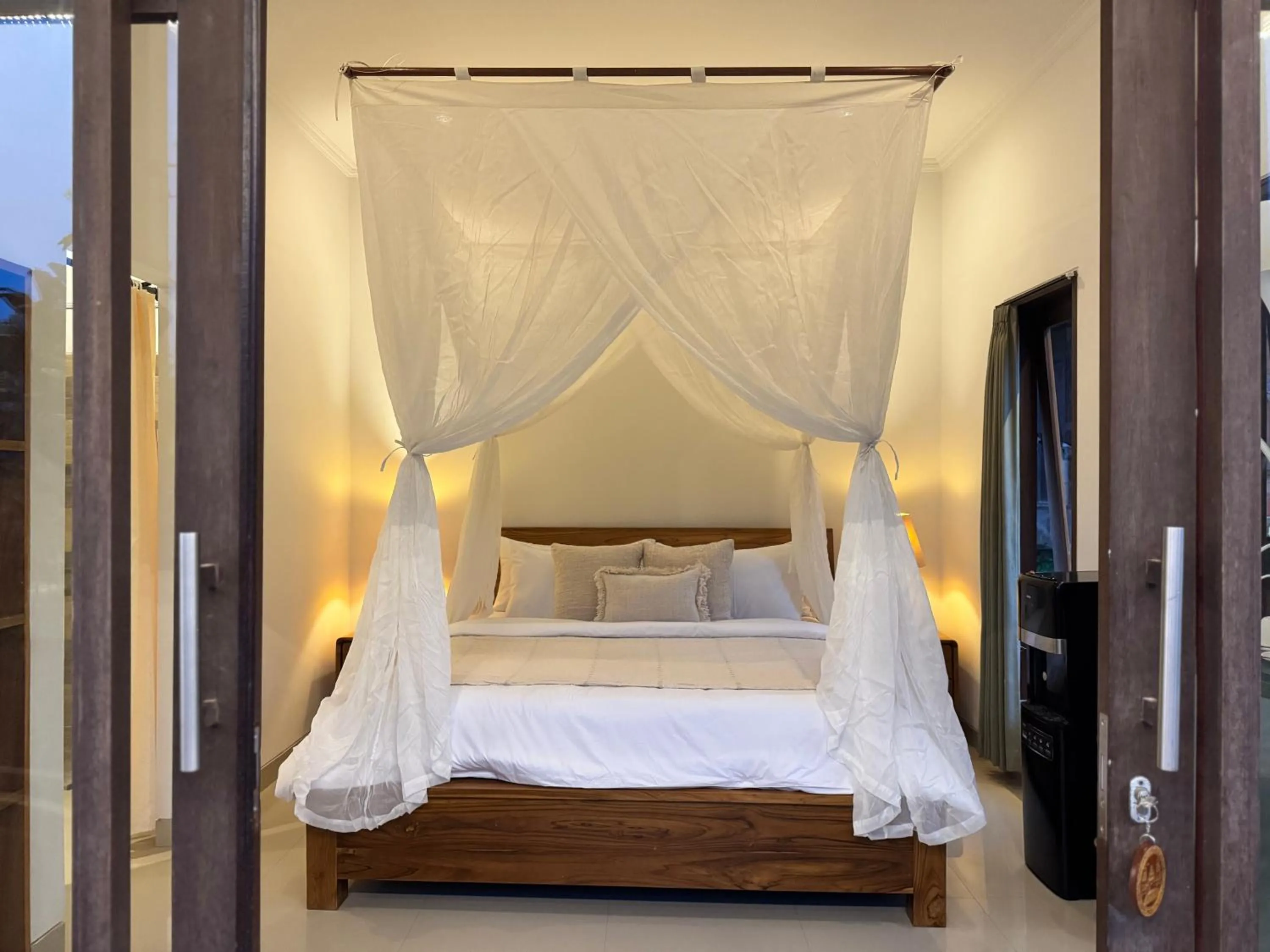 Bed in Gayatri