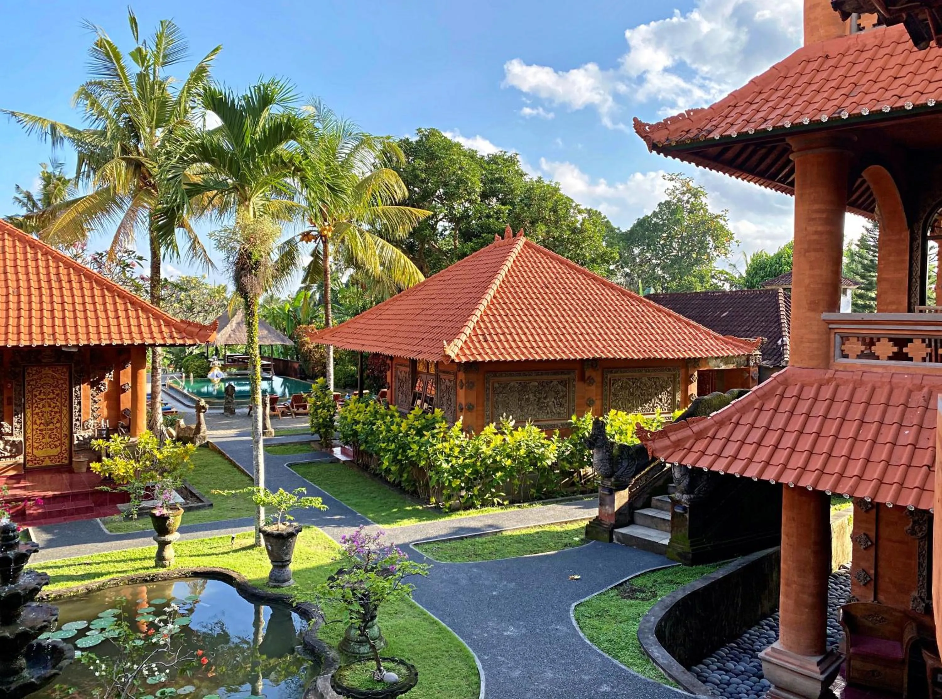 Property building in Gayatri