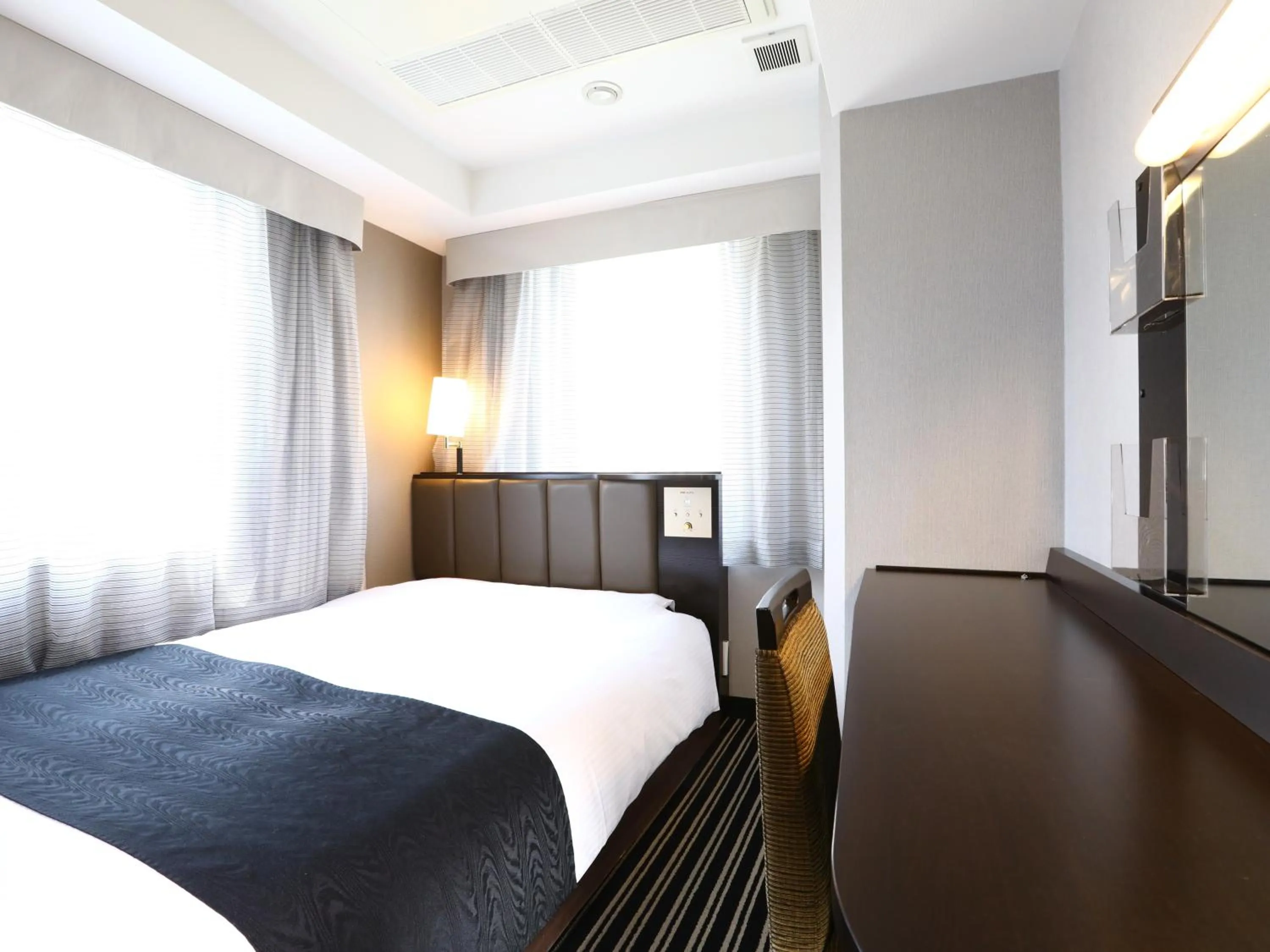 Double Room - Non-Smoking  in APA Hotel Ginza Takaracho Tokyo Eki Yaesu Minamiguchi