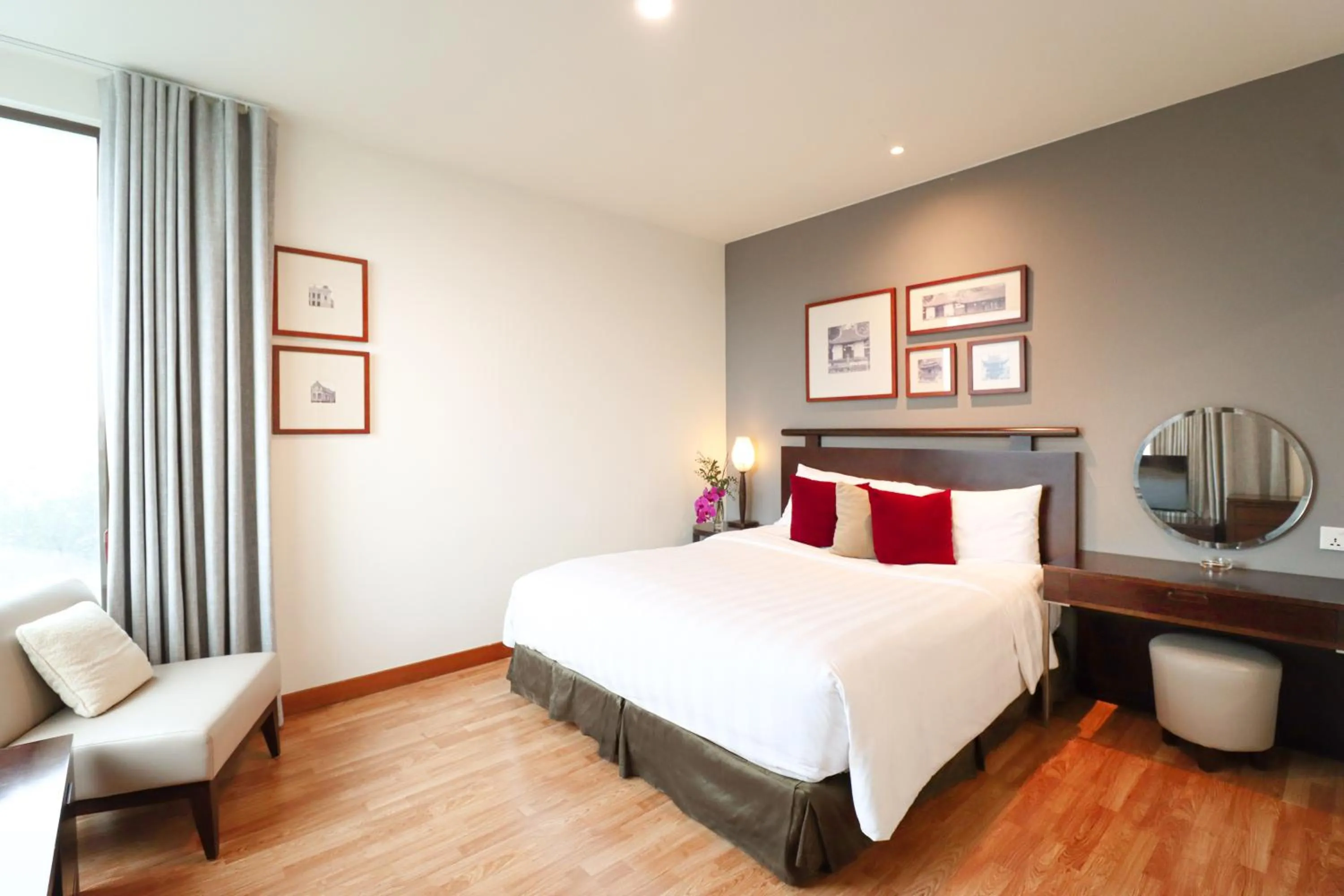 One-Bedroom Premier Serviced Suite in Pan Pacific Hanoi